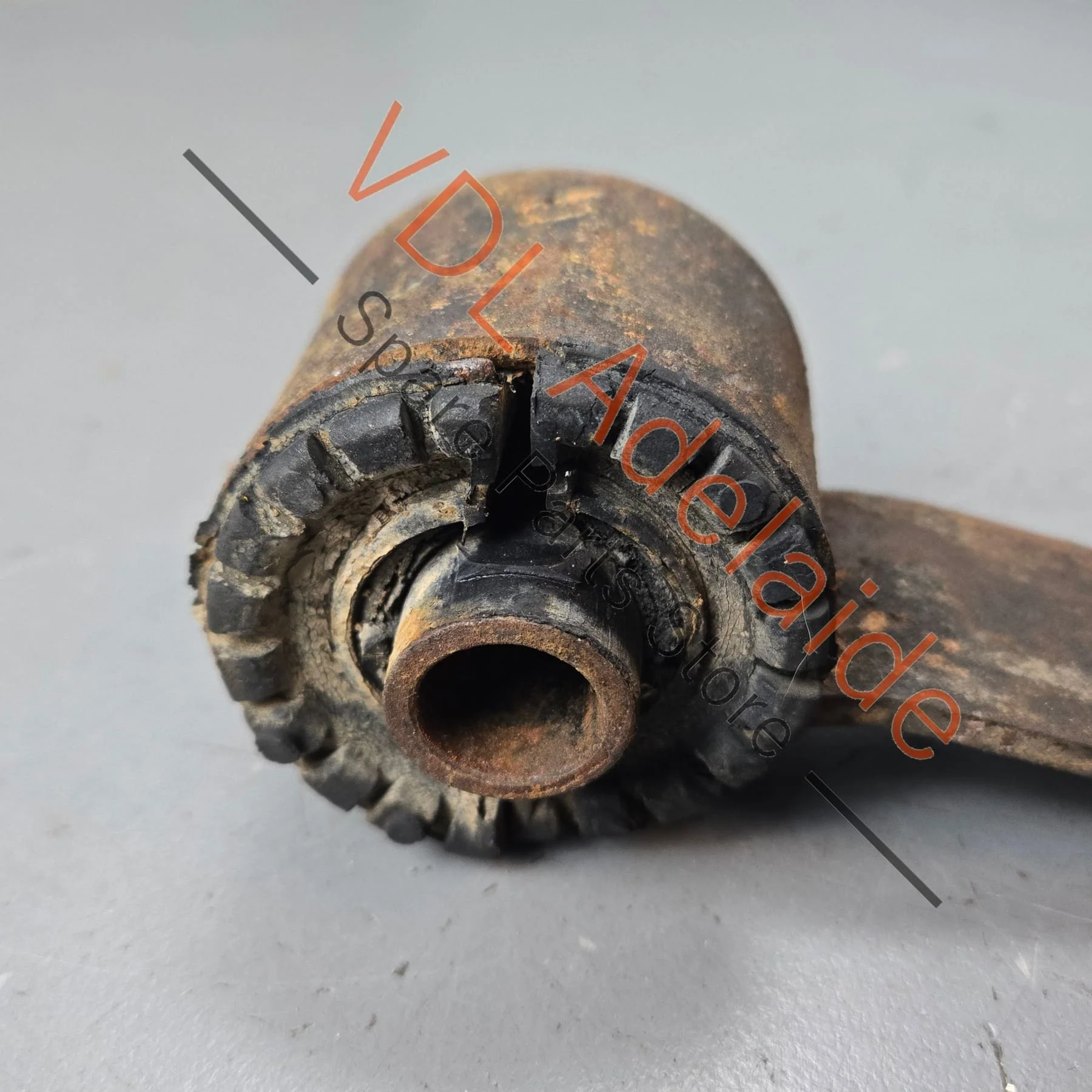 Datsun 1600 510 Original Rear Differential Mounting Moustache Bar Bracket for R160 R180 #01 - Image 2