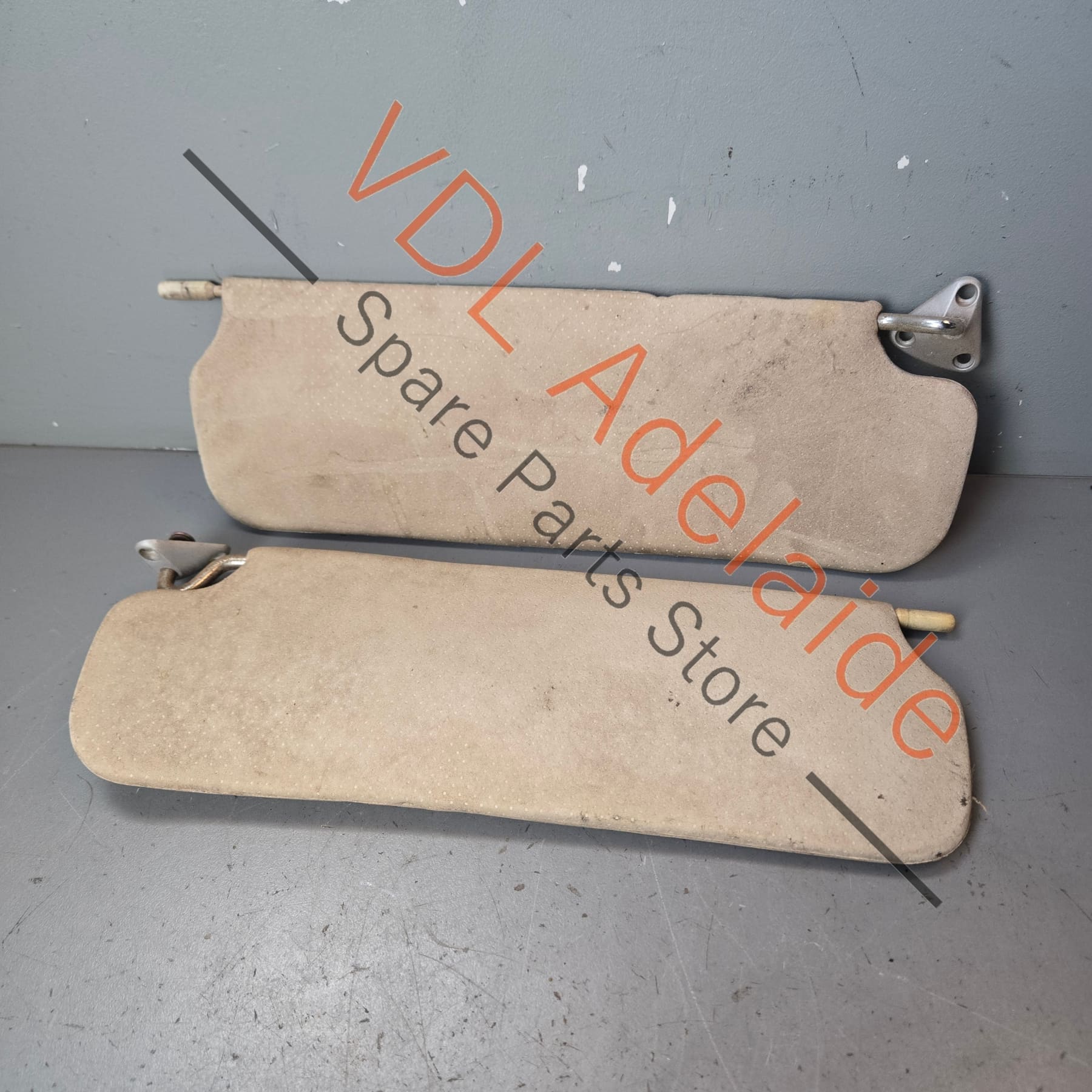 Datsun 1600 510 Original Sun Visor Set Left & Right - Image 2