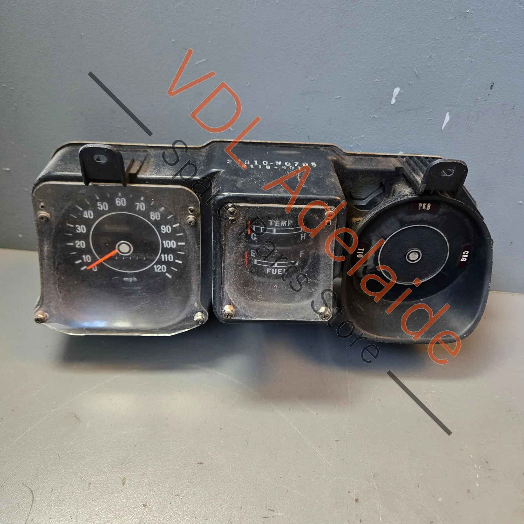 Datsun 1600 510 1970-1972 Original 120 MPH Dashboard Gauge Cluster
