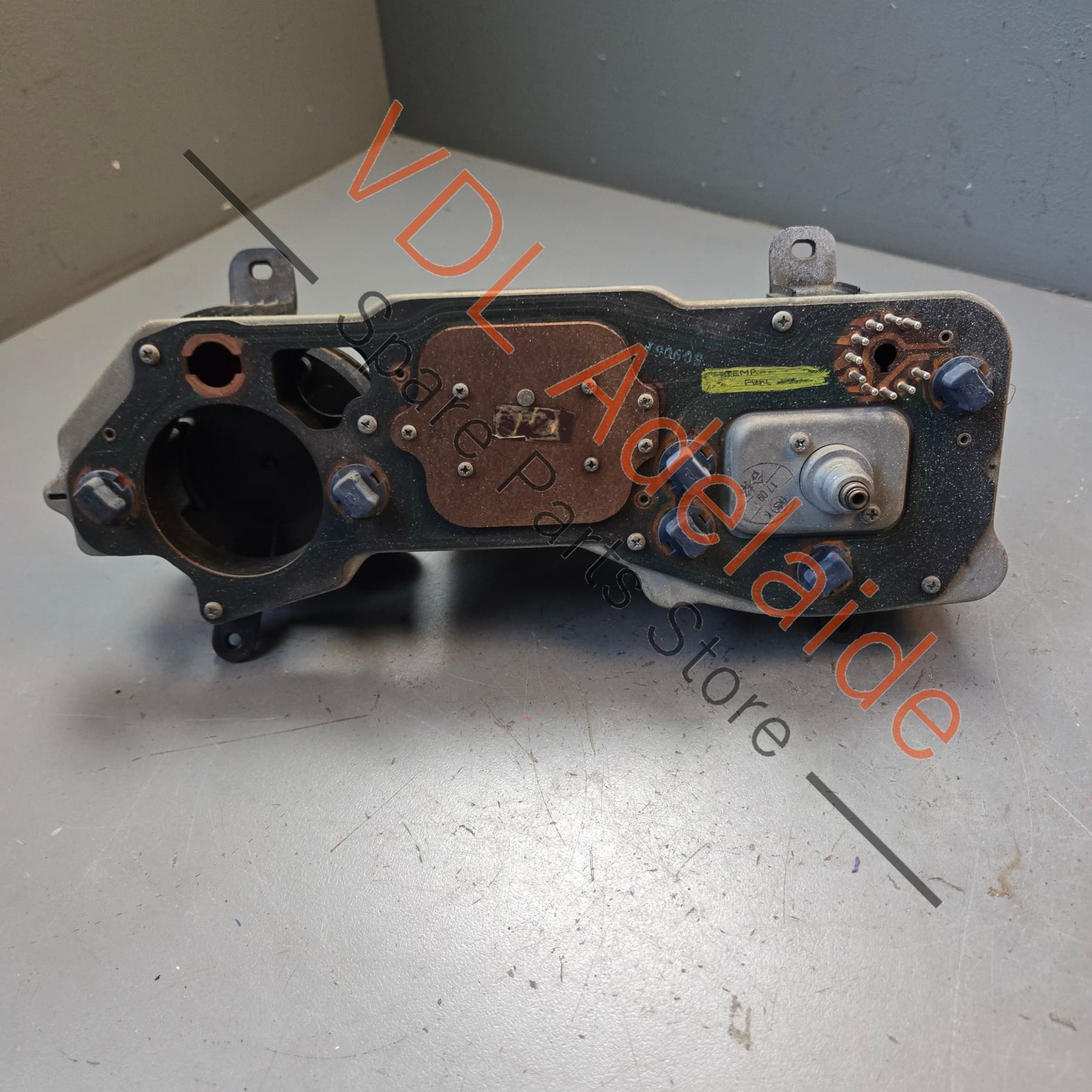 Datsun 1600 510 1970-1972 Original 120 MPH Dashboard Gauge Cluster - Image 6