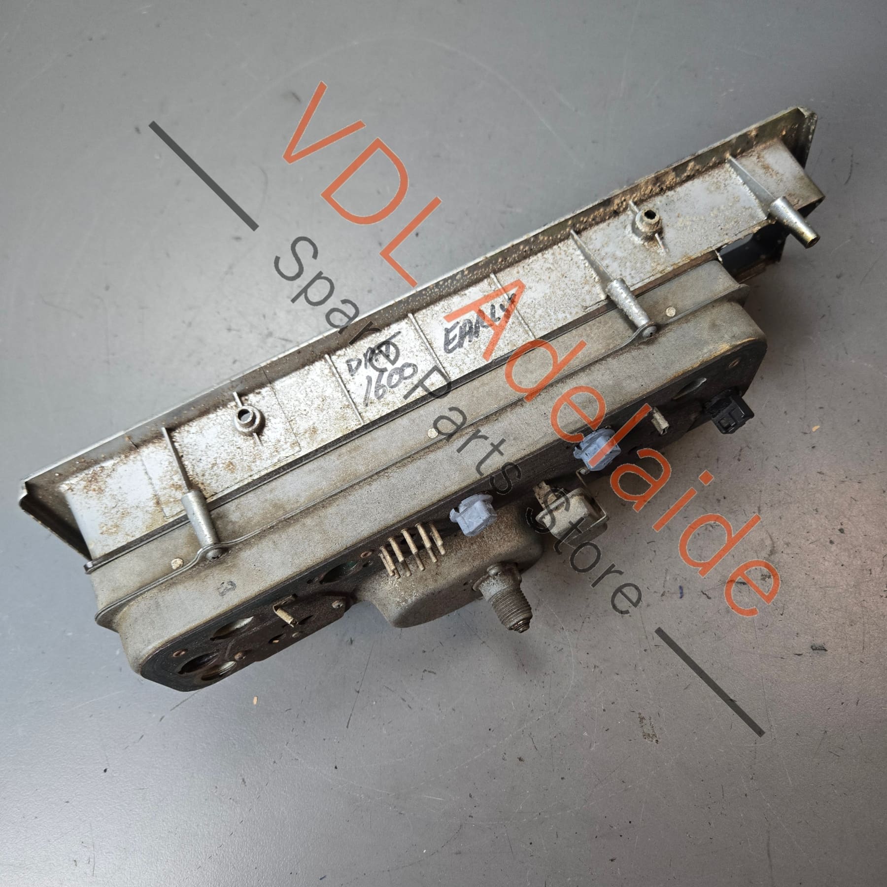 Datsun 1600 510 1968-1969 Original 120 MPH Dashboard Gauge Cluster Early Type - Image 6