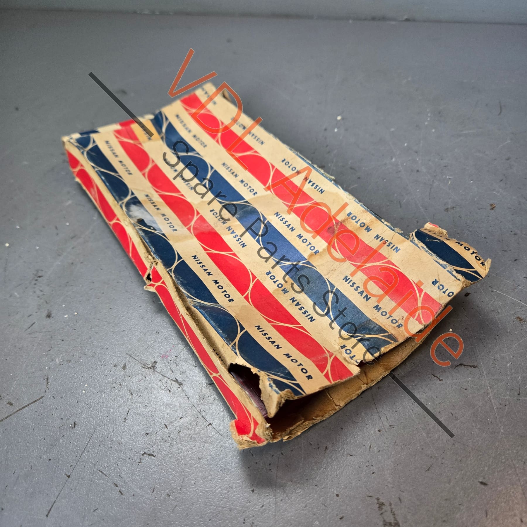 NOS Datsun 1600 510 Bluebird Original 1968 Model Tail Lamp Light Lens RHS - Image 6