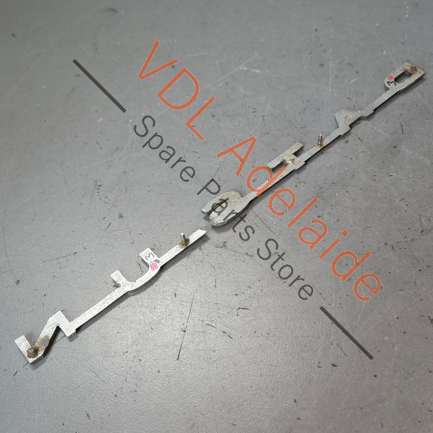 Datsun 1600 510 Rear Panel Boot Badge Emblem Genuine Cast Chrome #03 **damaged stock** - Image 7