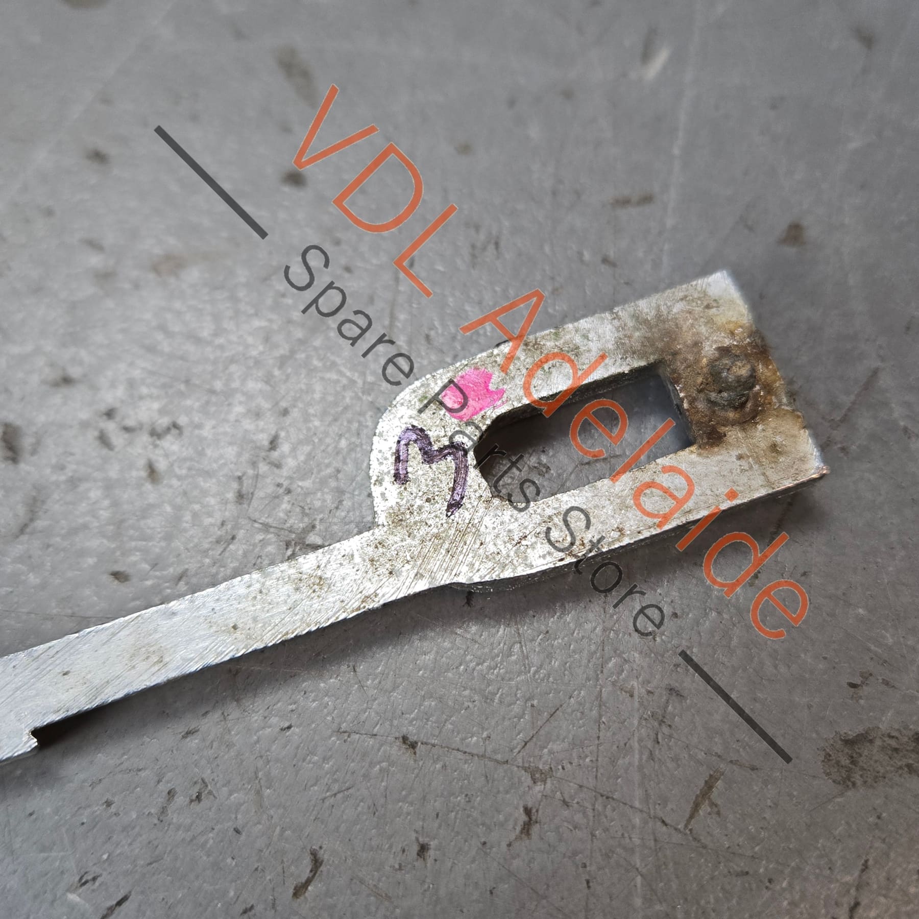 Datsun 1600 510 Rear Panel Boot Badge Emblem Genuine Cast Chrome #03 **damaged stock** - Image 8