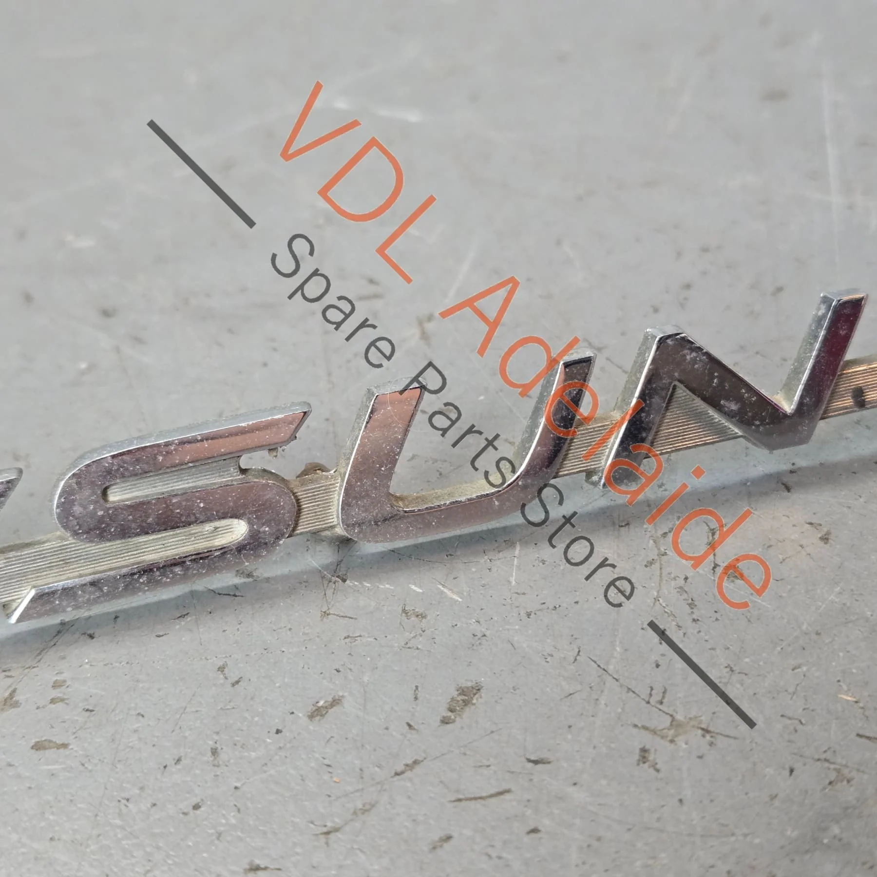 Datsun 1600 510 Front Quarter Fender Panel Badge Emblem Genuine Cast Chrome #05 - Image 4