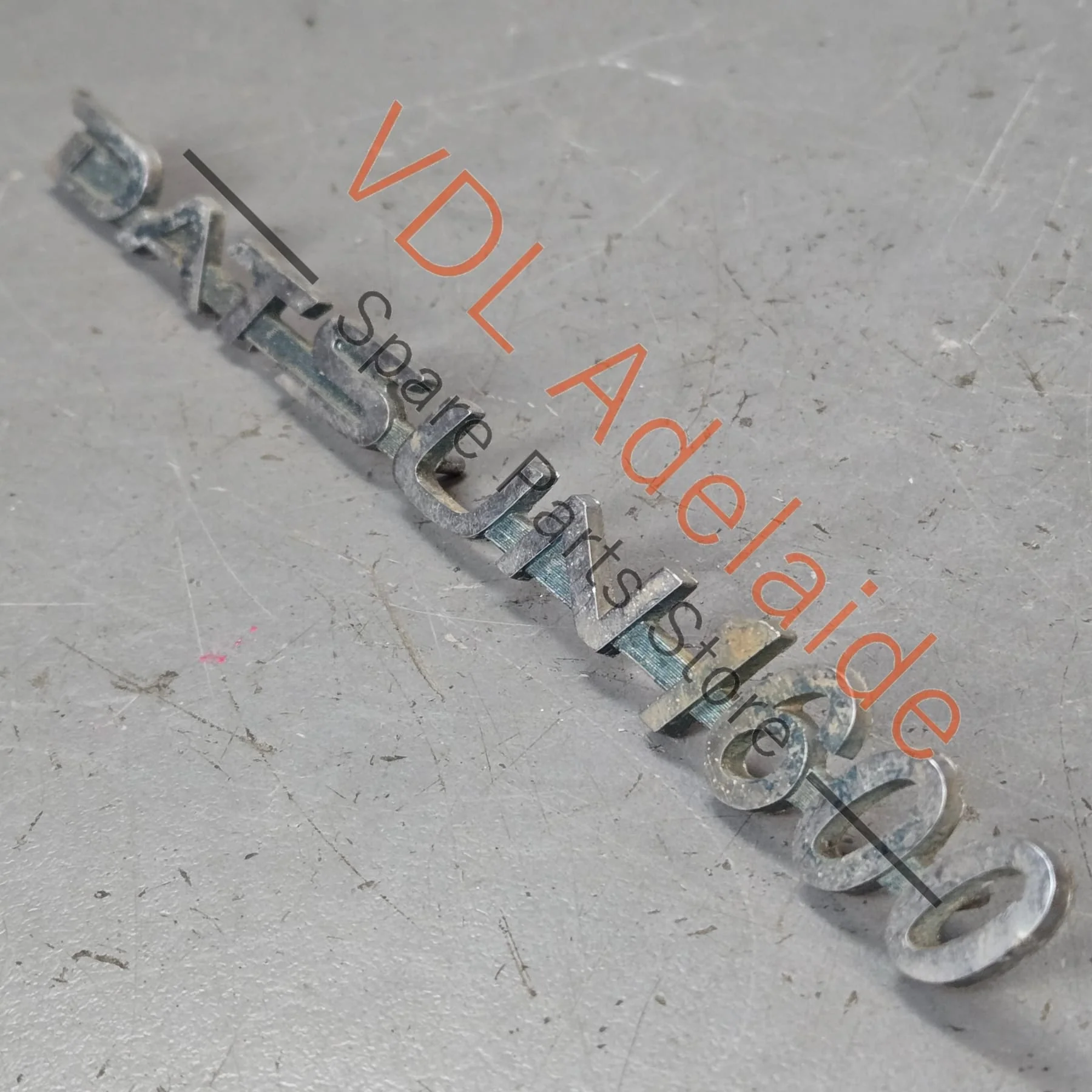 Datsun 1600 510 Front Quarter Fender Panel Badge Emblem Genuine Cast Chrome #06 - Image 6