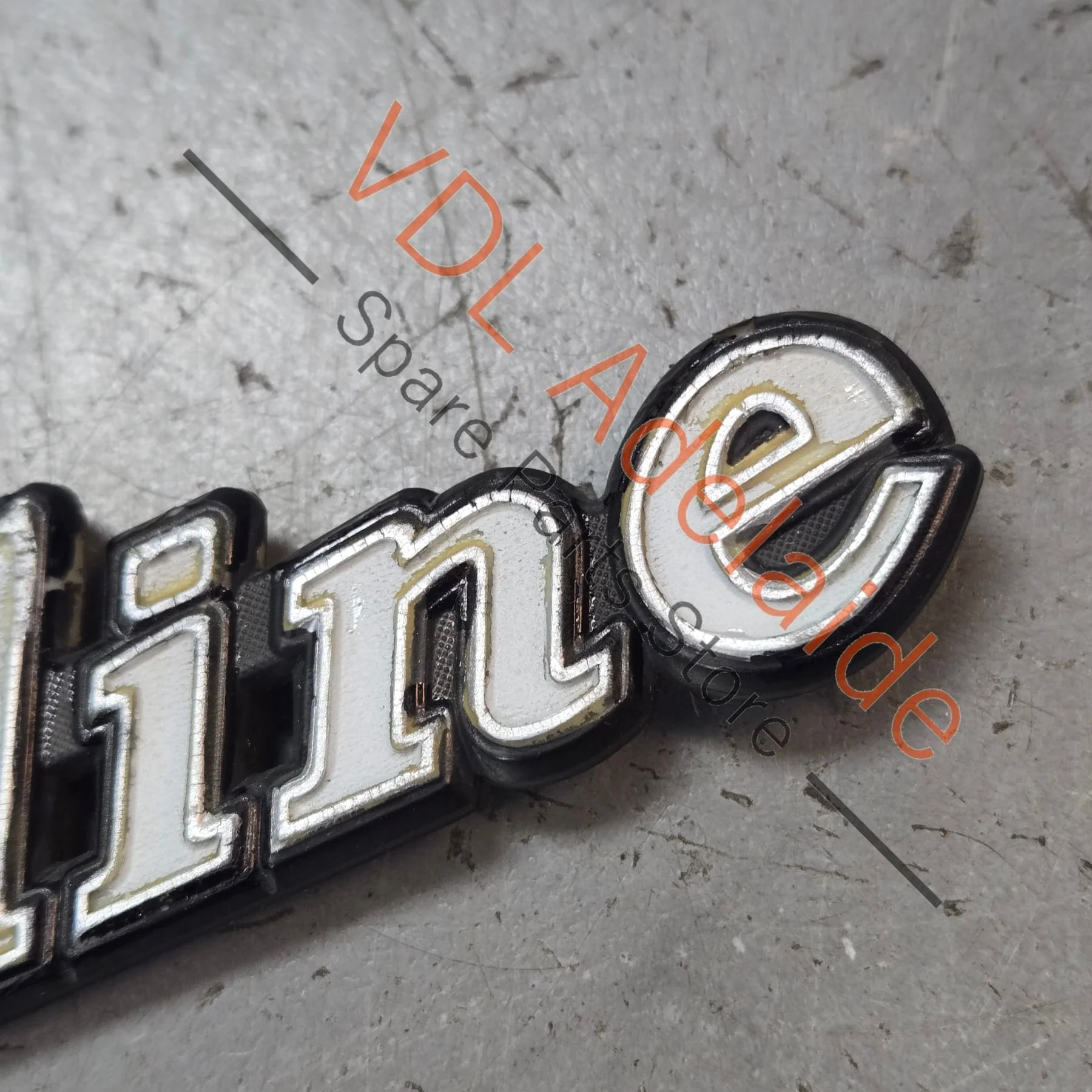 Datsun C110 Skyline 240K Rear Quarter Panel Badge Emblem Kenmeri - Image 4