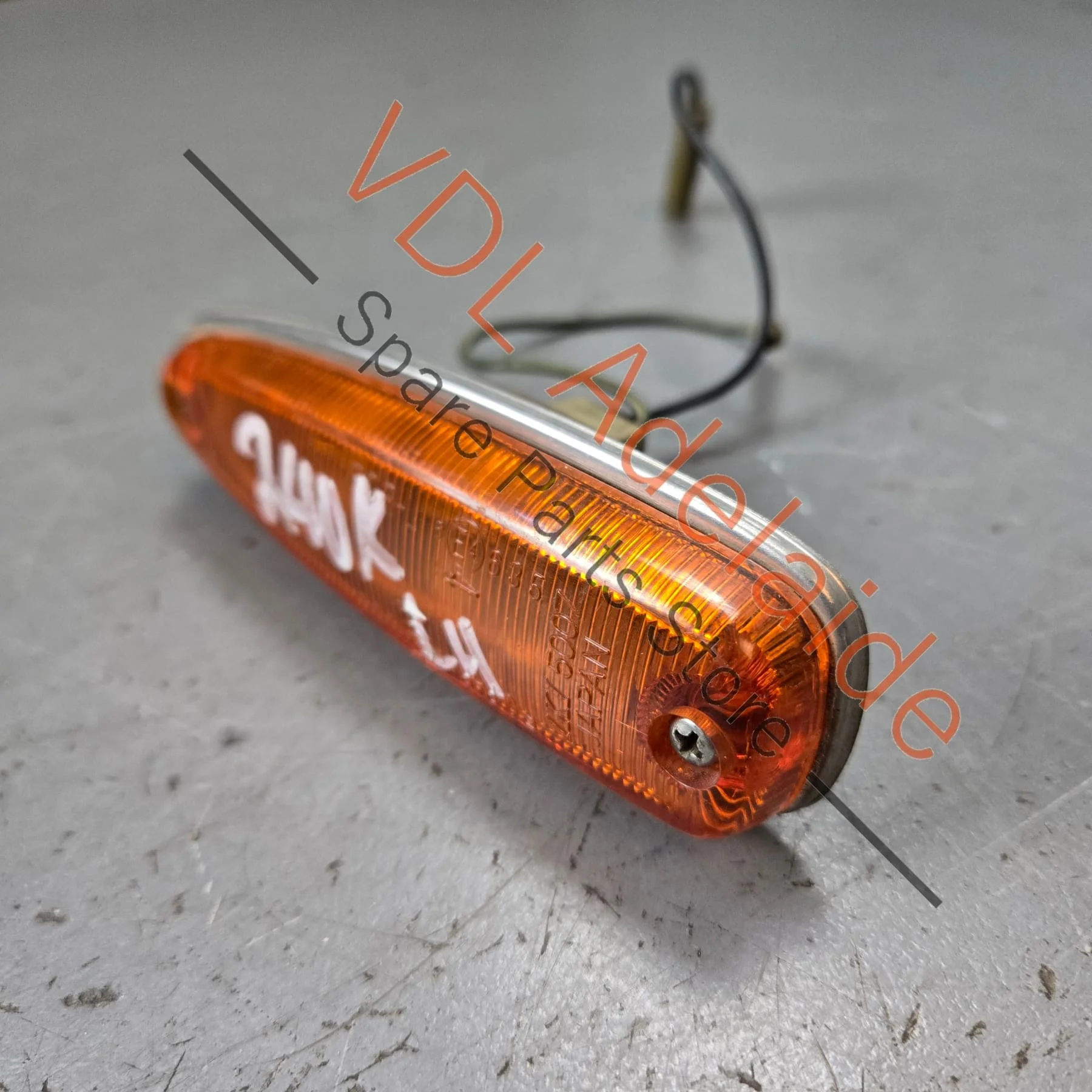 Datsun C110 Skyline 240K Front Left Indicator Light for Fender Genuine Original Kenmeri - Image 2