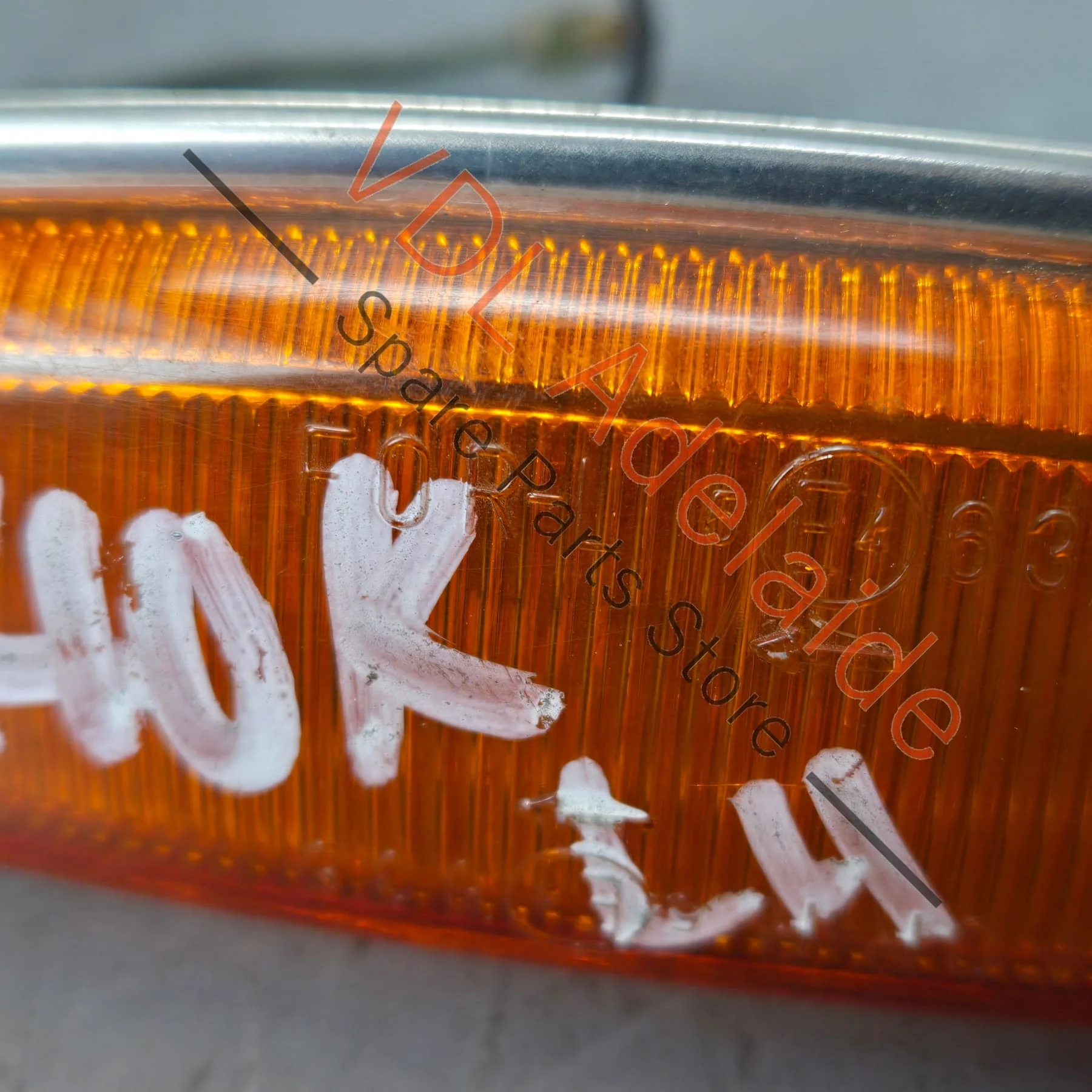 Datsun C110 Skyline 240K Front Left Indicator Light for Fender Genuine Original Kenmeri - Image 5