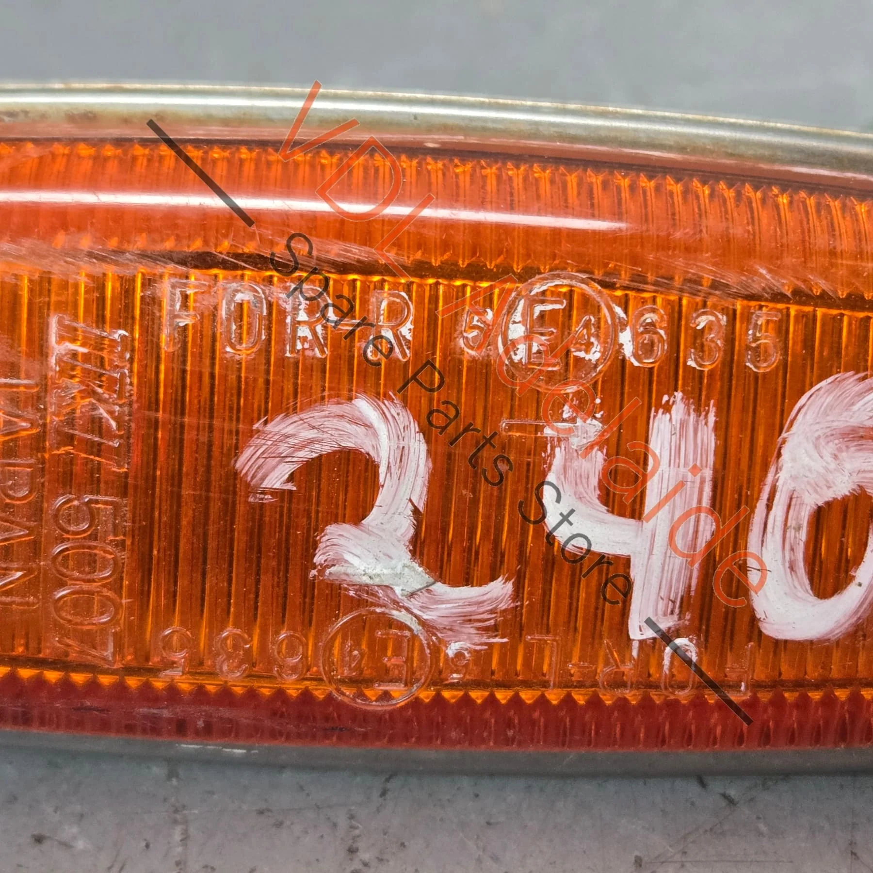 Datsun C110 Skyline 240K Front Right Indicator Light for Fender Genuine Original Kenmeri - Image 6