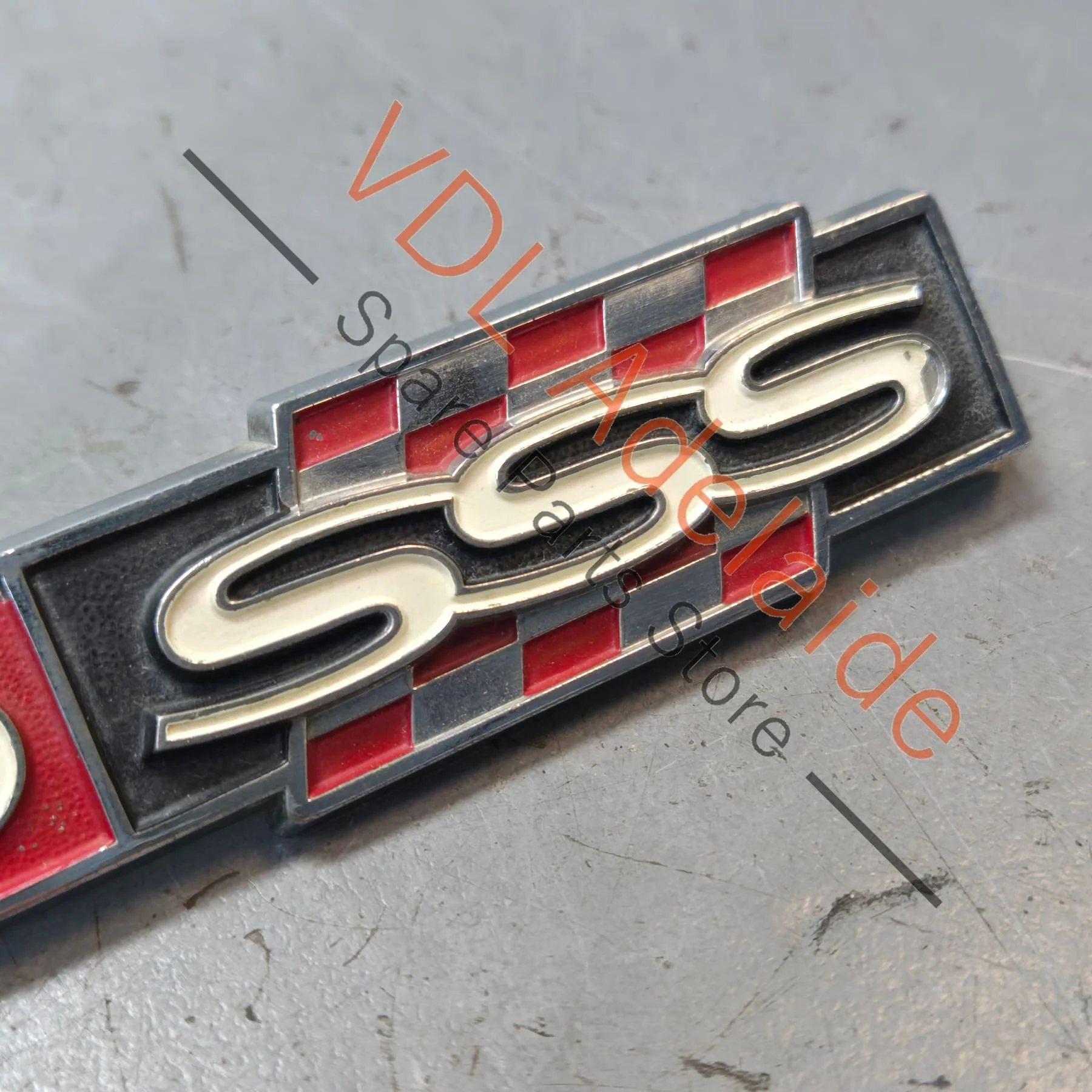 Datsun 1600 SSS 510 Boot Trunk Badge Emblem Genuine Original - Image 5
