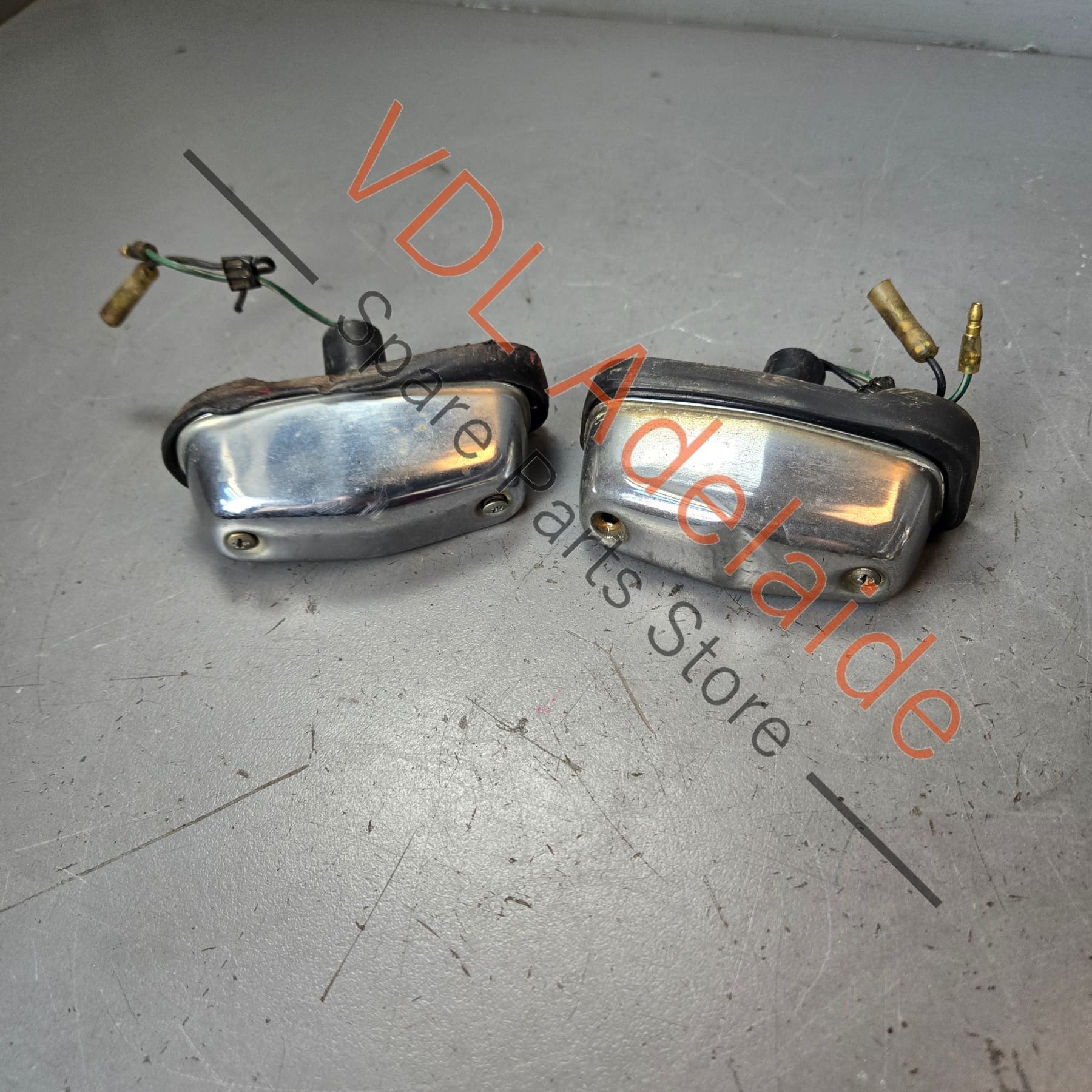 Datsun 1600 510 Licence Plate Light Pair for USA Sedan or Australian Wagon #01 - Image 2