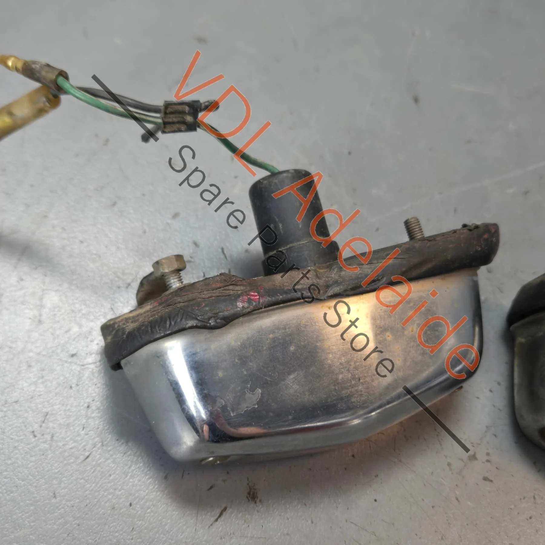 Datsun 1600 510 Licence Plate Light Pair for USA Sedan or Australian Wagon #01 - Image 6