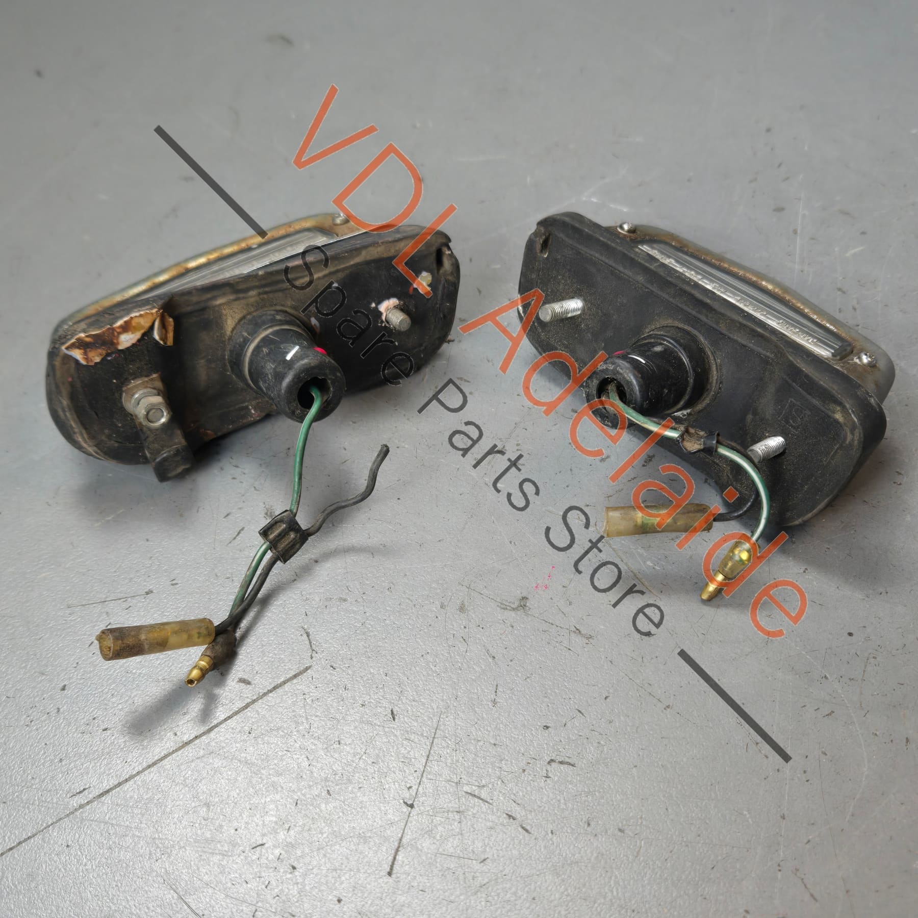Datsun 1600 510 Licence Plate Light Pair for USA Sedan or Australian Wagon #01 - Image 8