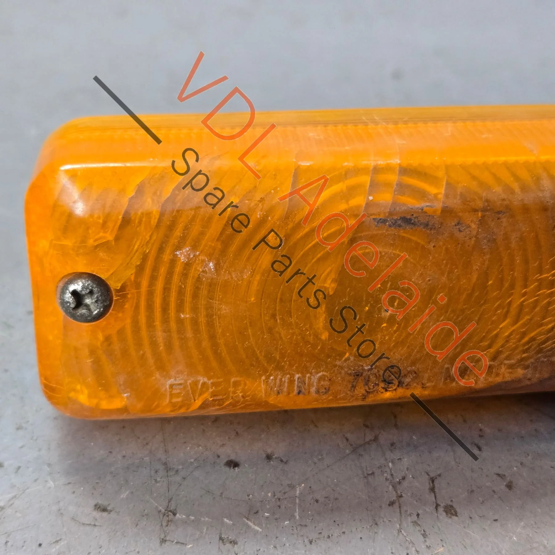 Datsun 1600 510 Genuine Original Front Left Combination Lamp Indicator Parker Light 1968 Model - Image 2