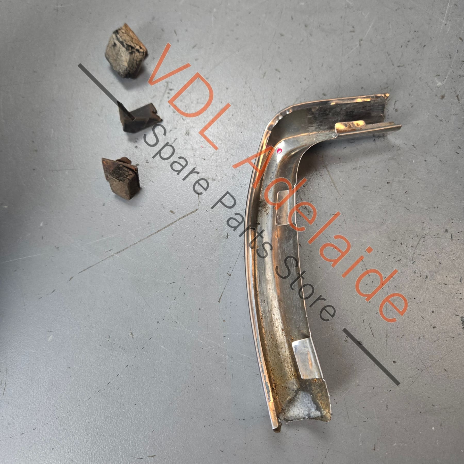 Datsun 240k GT C110 Kenmeri Front Left Fender Chrome Eyebrow Moulding Mould Trim - Image 8