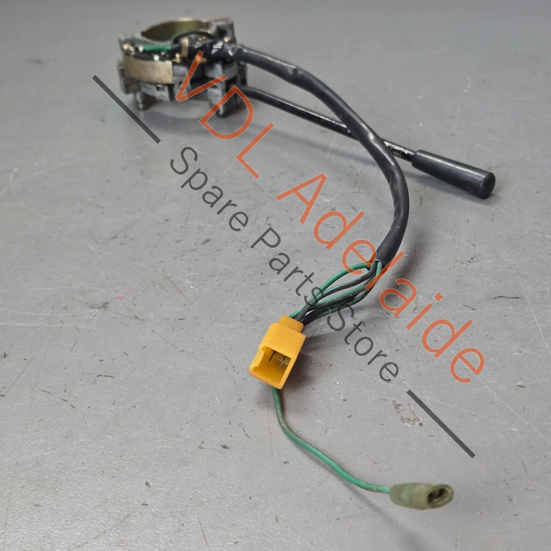Genuine Original Datsun 1600 510 Indicator Switch Stalk Niles TS86L - Image 4