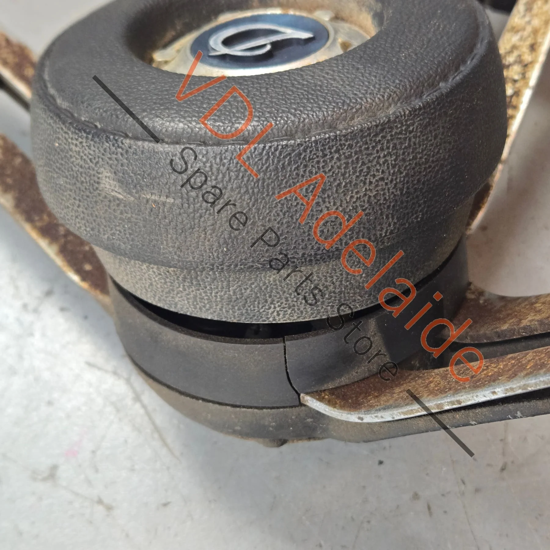 Datsun 240K C110 Kenmeri Skyline Original 3x Spoke Steering Wheel with Horn Buttons - Image 13