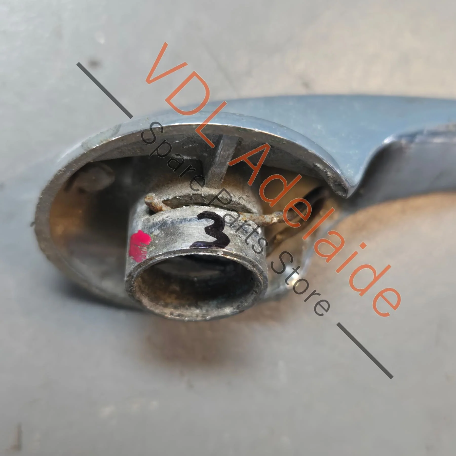 Datsun 1600 510 1968 Model Interior Door Opening Handle #03 - Image 8