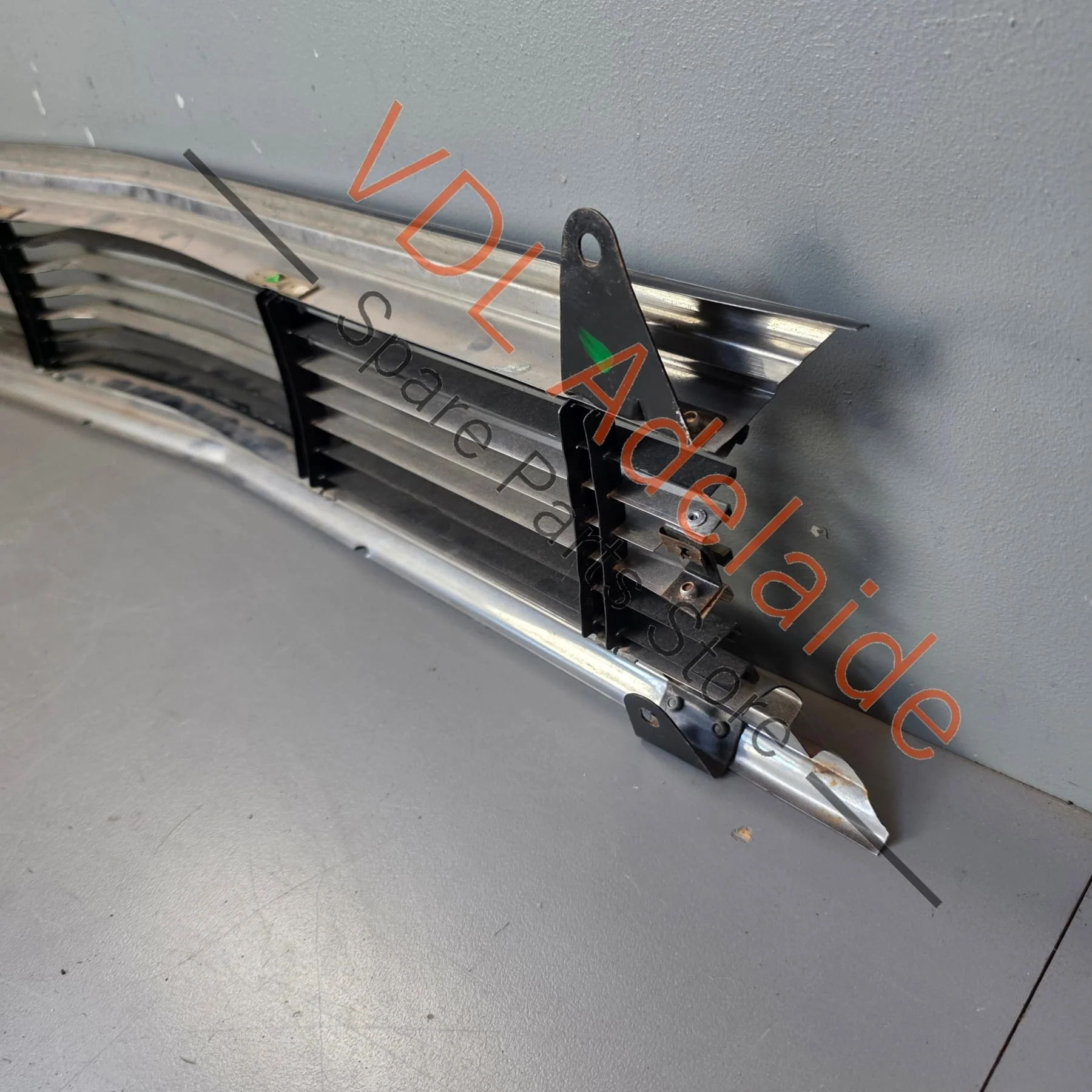 Datsun 1600 510 Bluebird Genuine SSS 1800 Grille Nicely Preseved Condition & Original - Image 10