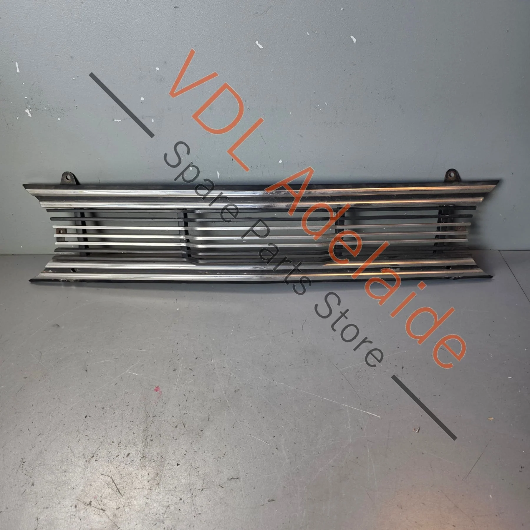Datsun 1600 510 Bluebird Genuine SSS 1800 Grille Nicely Preseved Condition & Original - Image 2