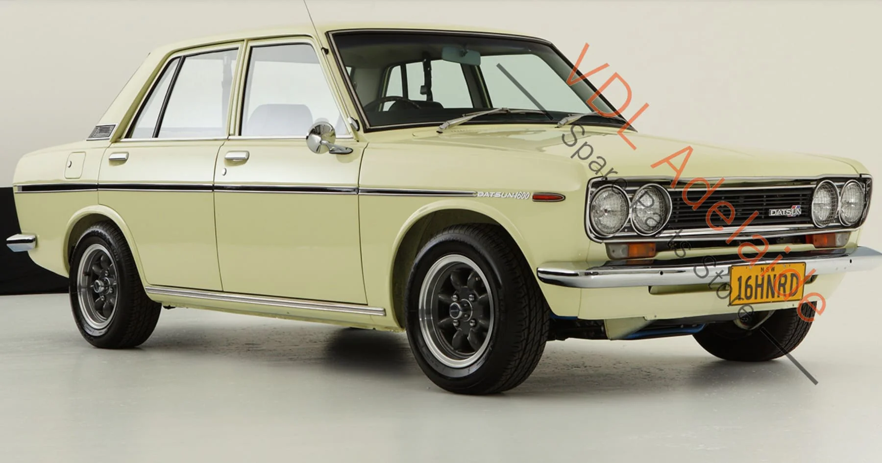 Datsun 1600 510 GL Deluxe Set of DOUBLE Dual Side Chrome Trims Stainless for Fender Door & rear quarter panel - Partial Set - Image 2