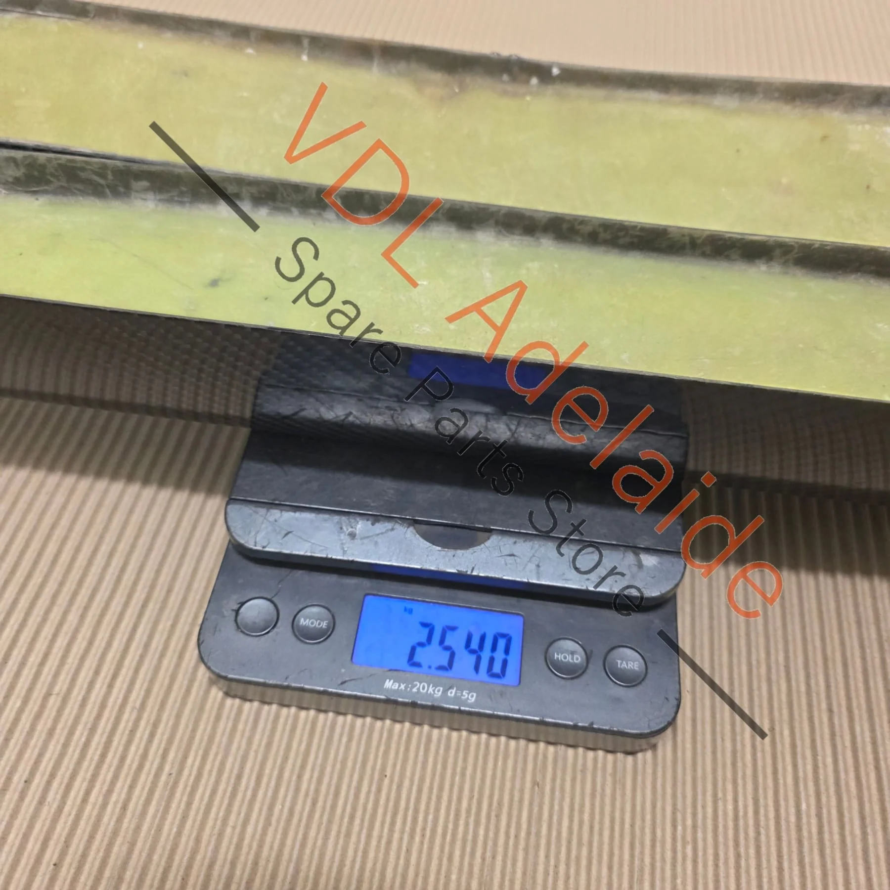 Datsun 510 1600 Bluebird Lightweight Exposed Carbon Fibre Bumper Bar Set Front & Back 2.5kg pair! Aftermarket - Image 2