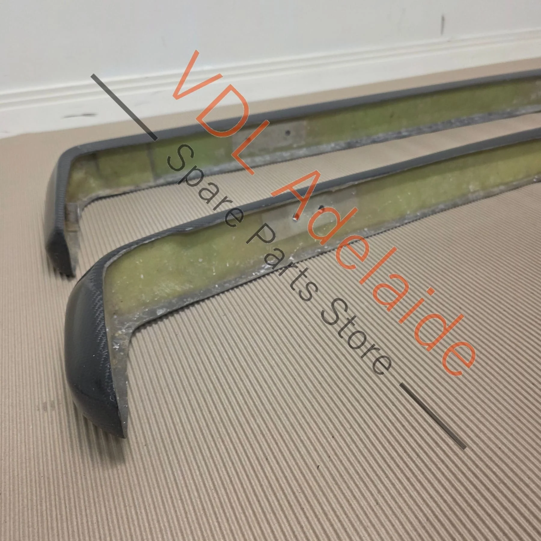 Datsun 510 1600 Bluebird Lightweight Exposed Carbon Fibre Bumper Bar Set Front & Back 2.5kg pair! Aftermarket - Image 8