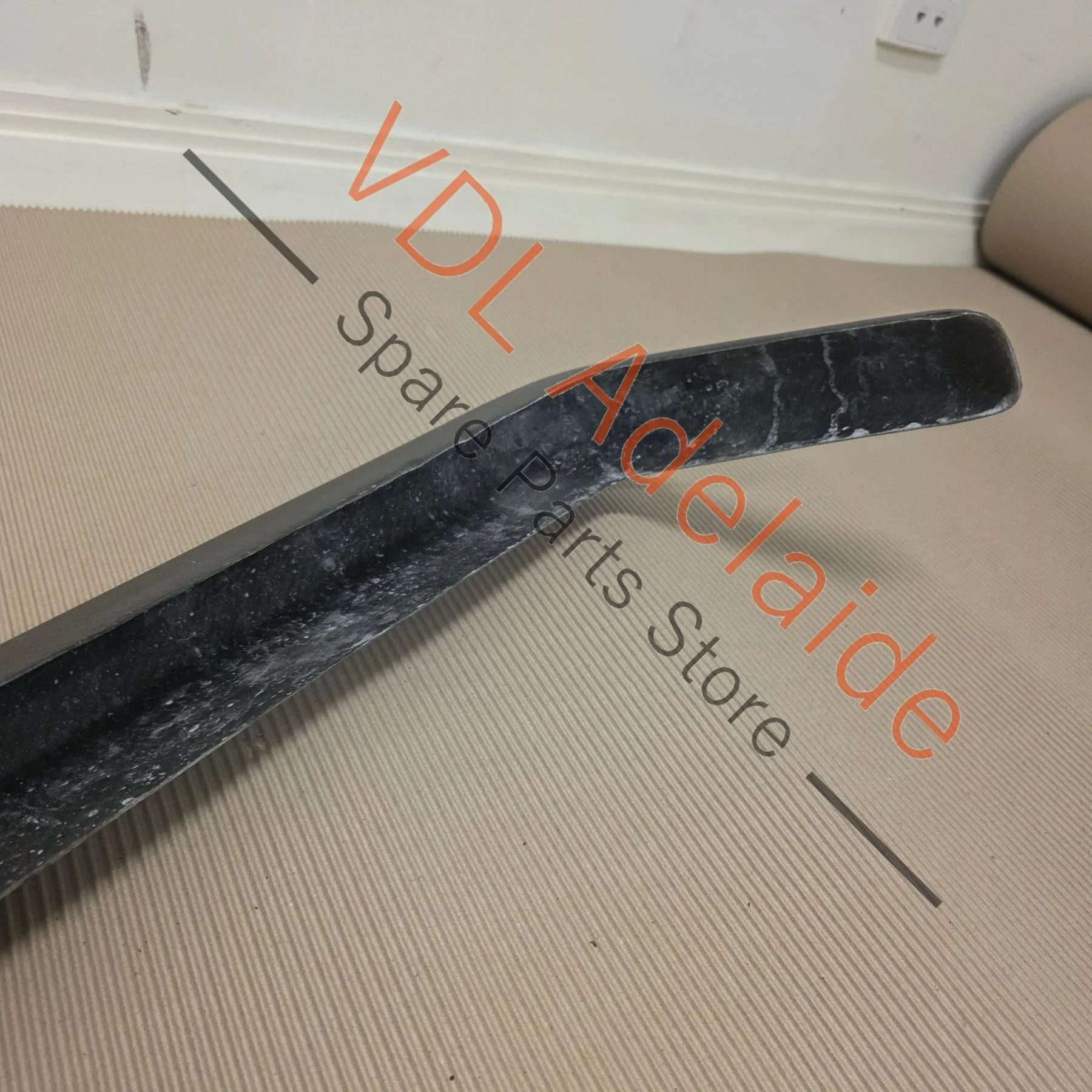 Datsun 510 1600 Bluebird Lightweight Exposed Carbon Fibre REAR Bumper Bar Skin only. Unfinished, only 650g! Aftermarket - Image 8