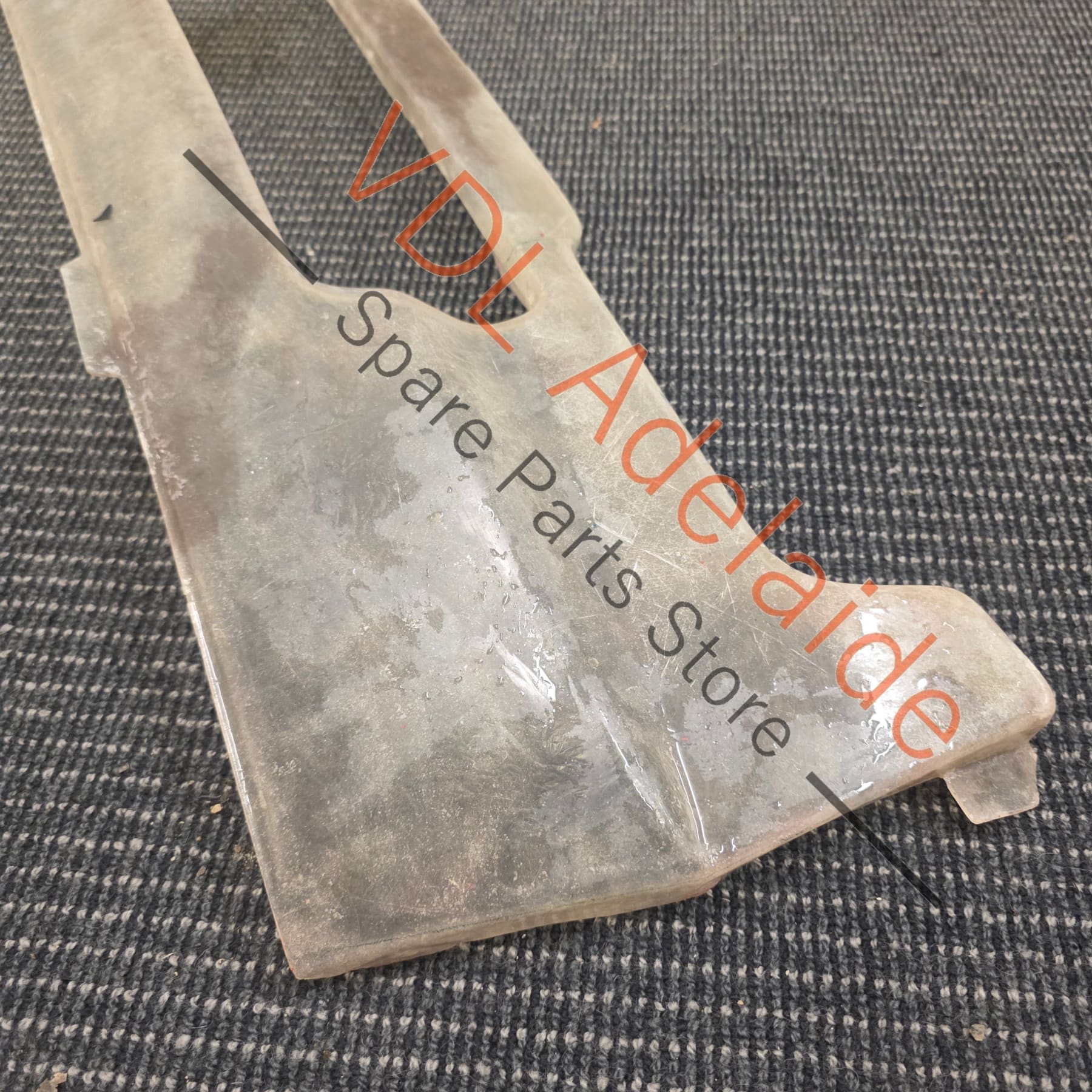Datsun 510 1600 Bluebird Lightweight Fibreglass Front Apron only 675g! Aftermarket - Image 6