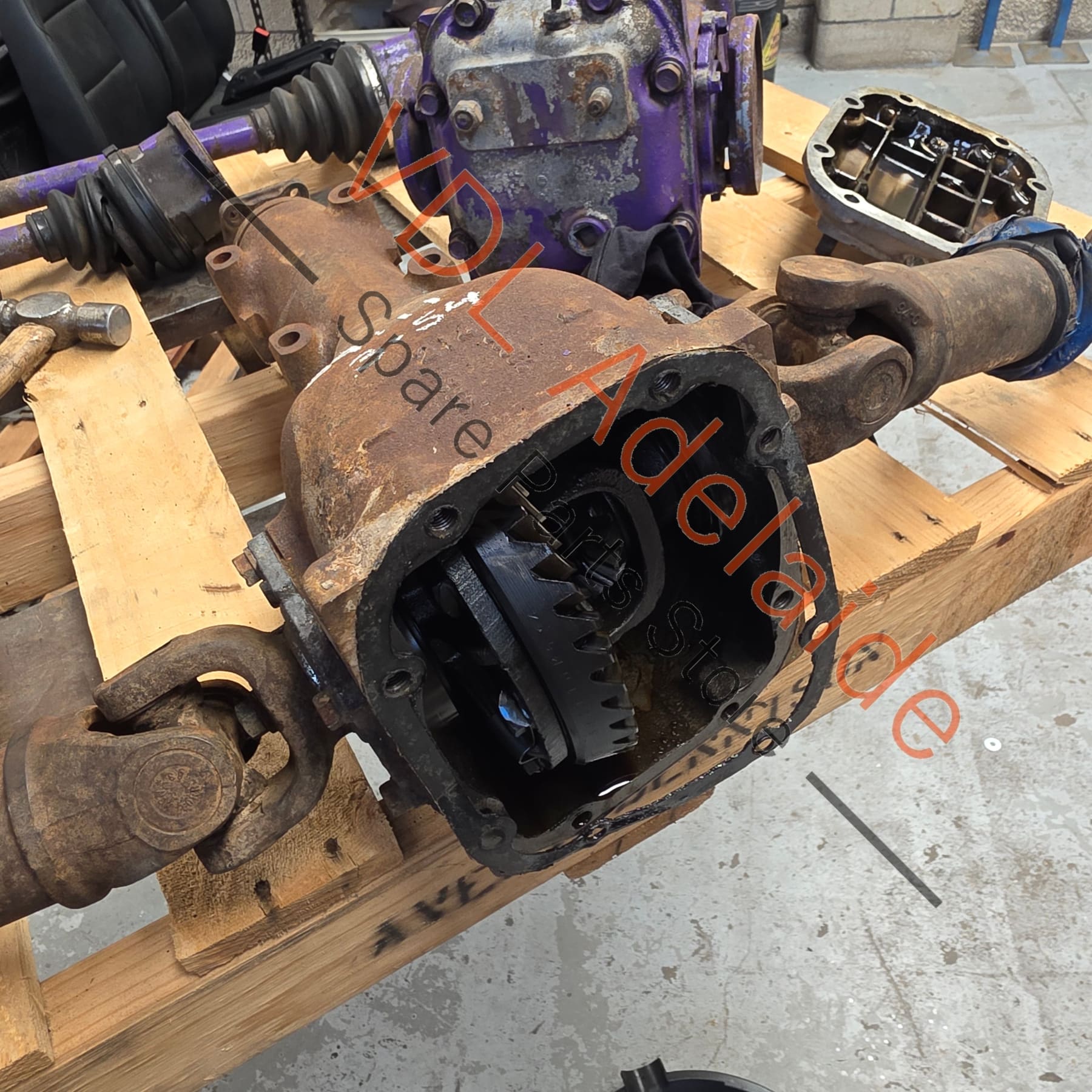 Datsun R180 C110 240K Kenmeri Skyline Rear Differential Diff 3.54 ratio Open wheel with half shafts - Image 8