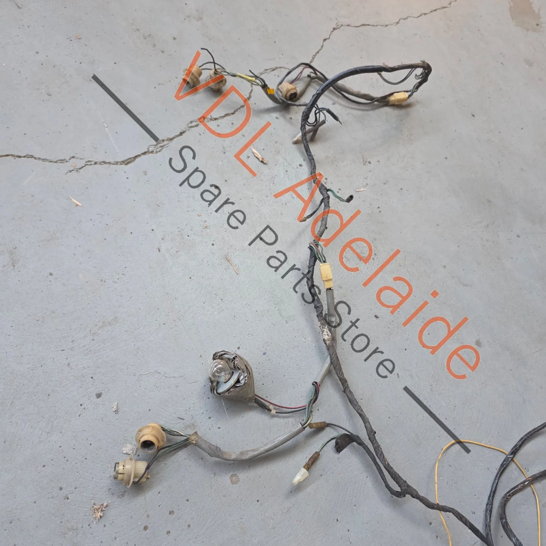 Datsun 510 1600 Wiring Harness 1970 onward Sedan / Manual 24014-A2601 24013-N0900 - Image 9