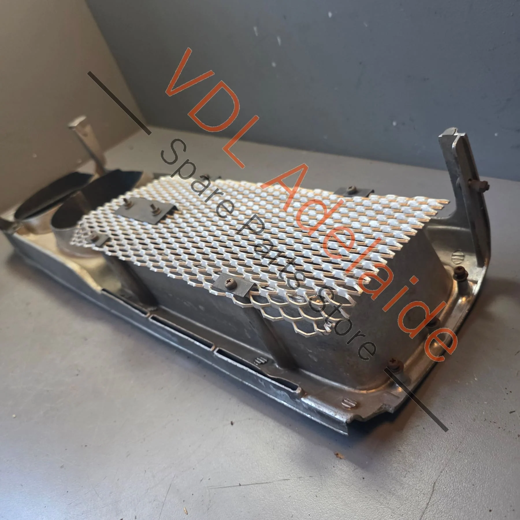 Datsun C110 240K Kenmeri Skyline original front Grille Half Left Side - Image 7