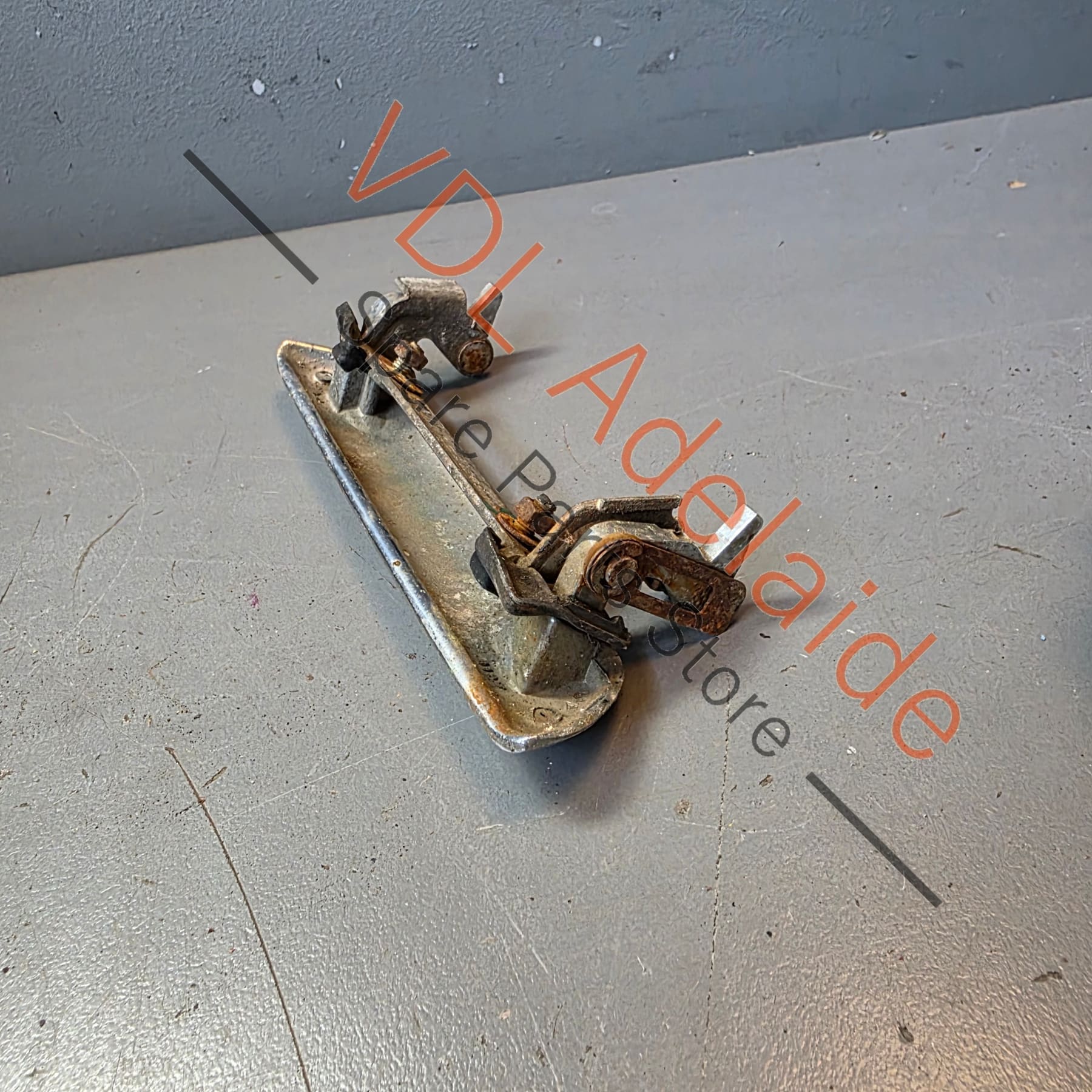 Datsun 1600 510 Exterior door handle Rear #08 - Image 3