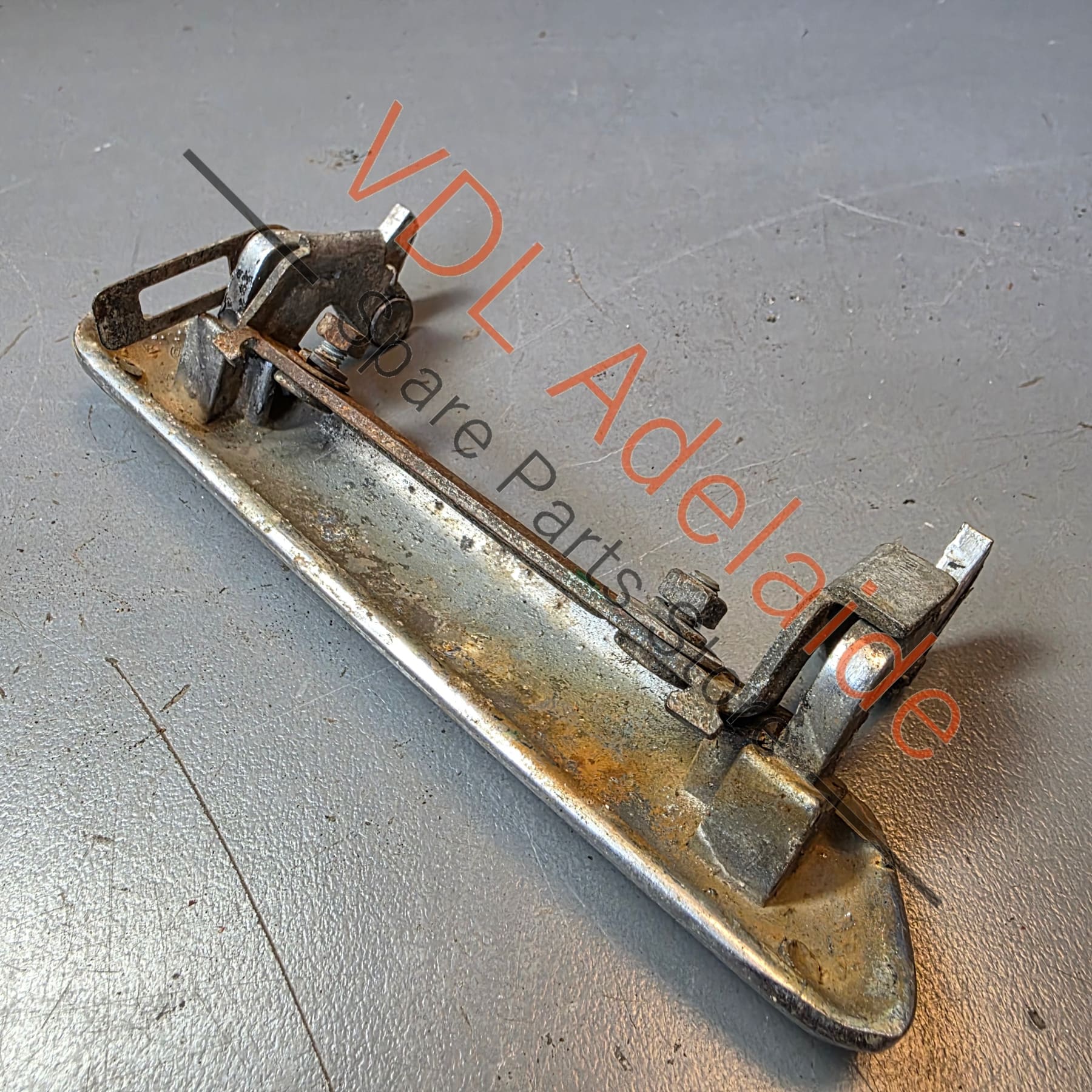Datsun 1600 510 Exterior door handle Rear #09 - Image 3