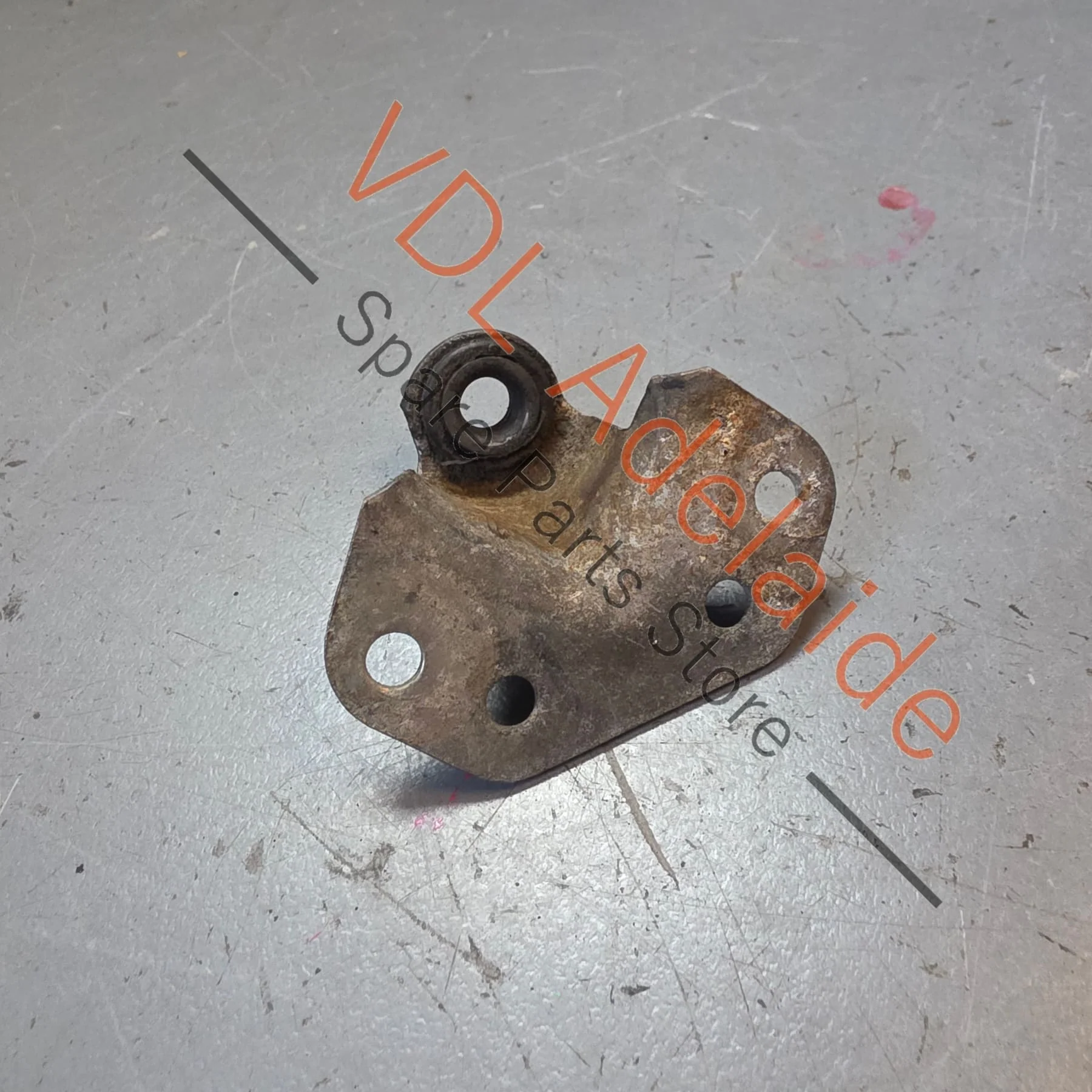 Datsun 1600 510 Throttle Linkage Bracket #01 - Image 3