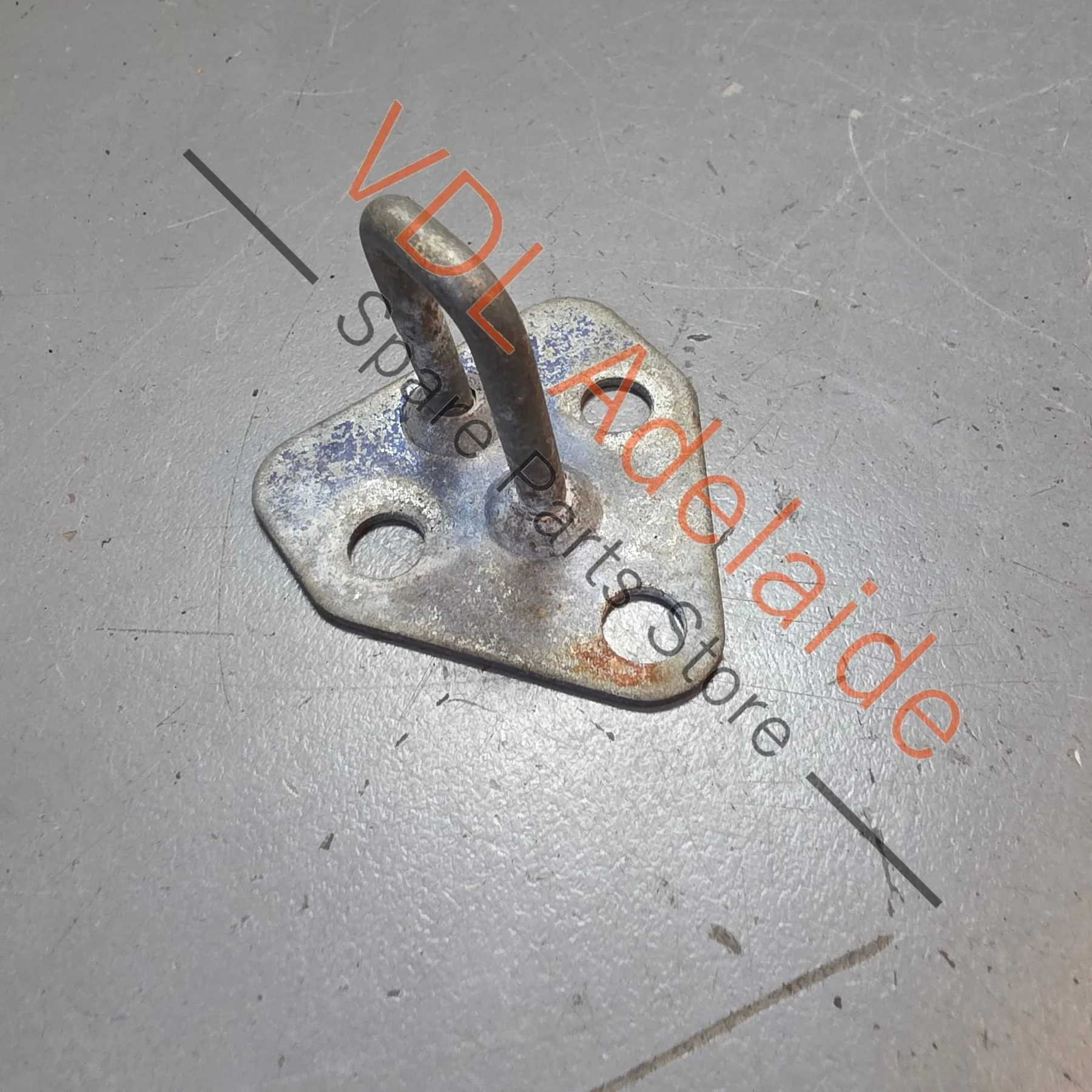 Datsun 1600 510 Boot Lock Striker Plate Catch 84420-21001 84420-A4000