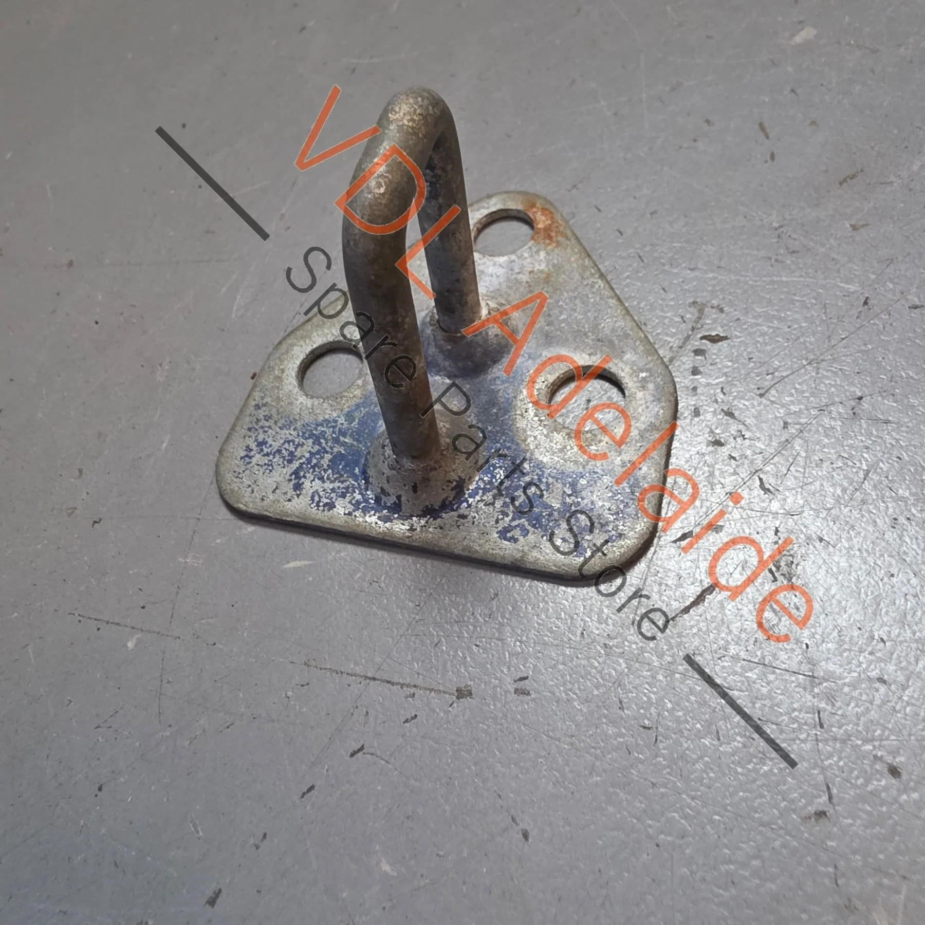 Datsun 1600 510 Boot Lock Striker Plate Catch 84420-21001 84420-A4000 - Image 3