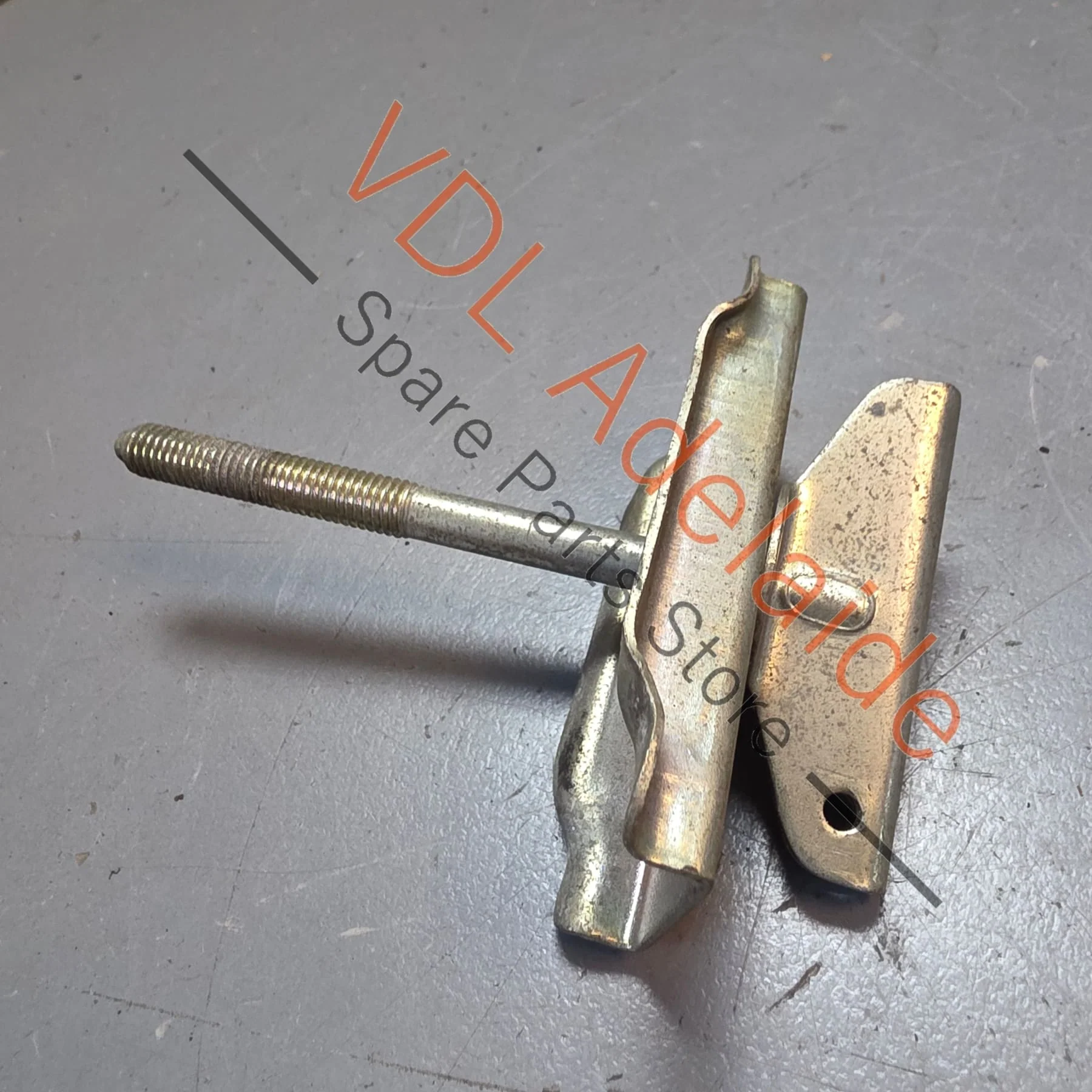 Datsun 1600 510 Spare Wheel Retaining Bolt for Boot #03