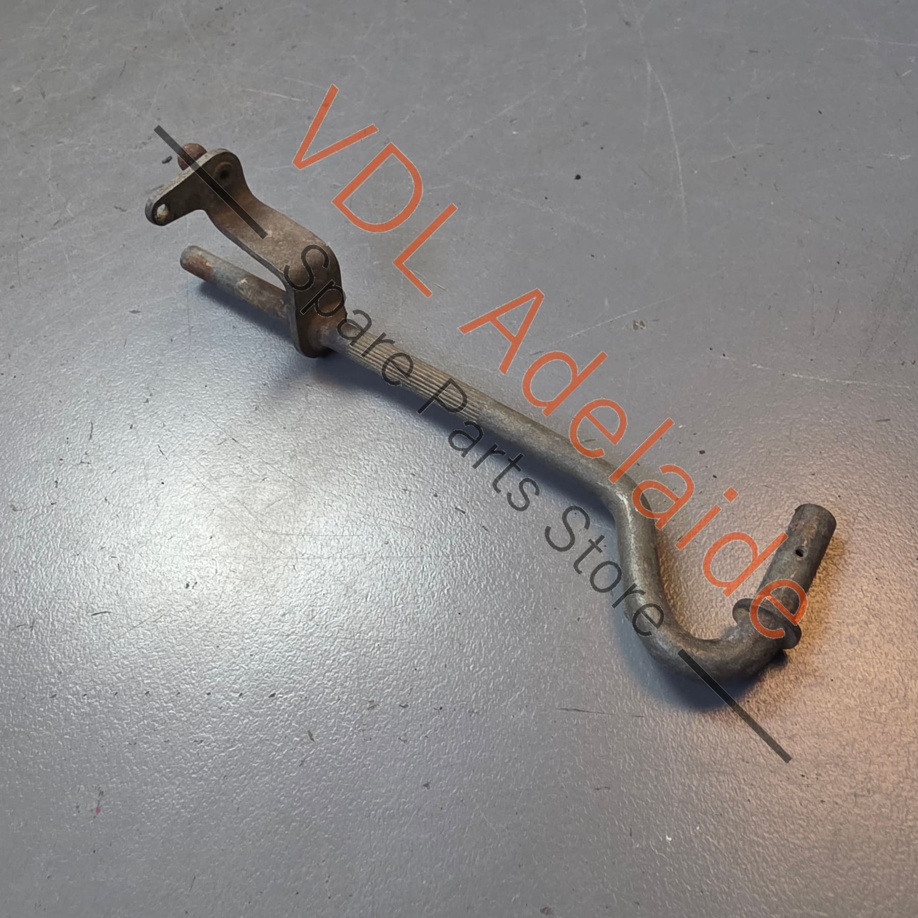Datsun 510 1600 Throttle Linkage Firewall to Carburettor #02