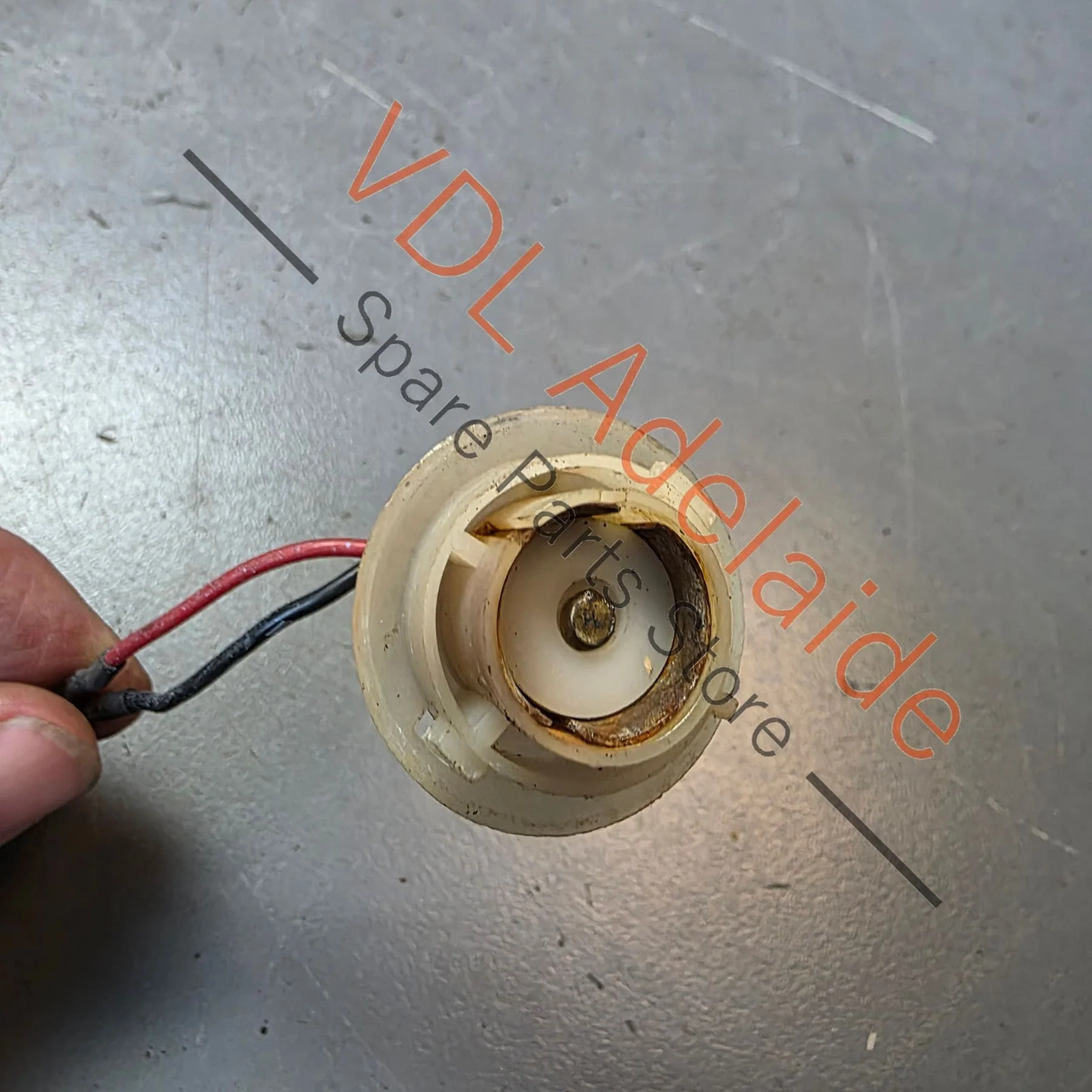Datsun 510 1600 Tail light Wiring Harness Cable 26551-A2200 - Image 6