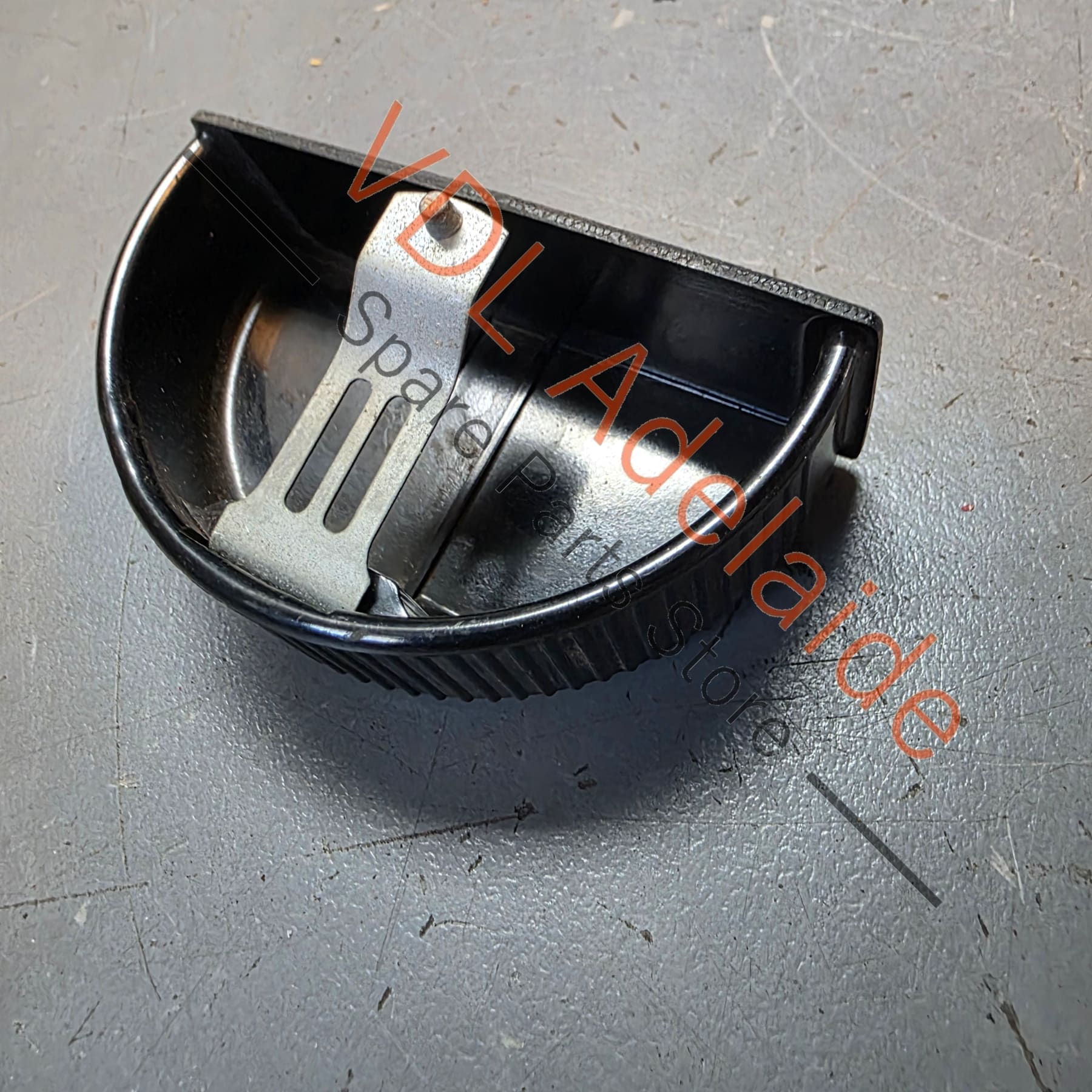 Datsun 510 1600 Rear Door Ash Tray Insert only #04 - Image 2