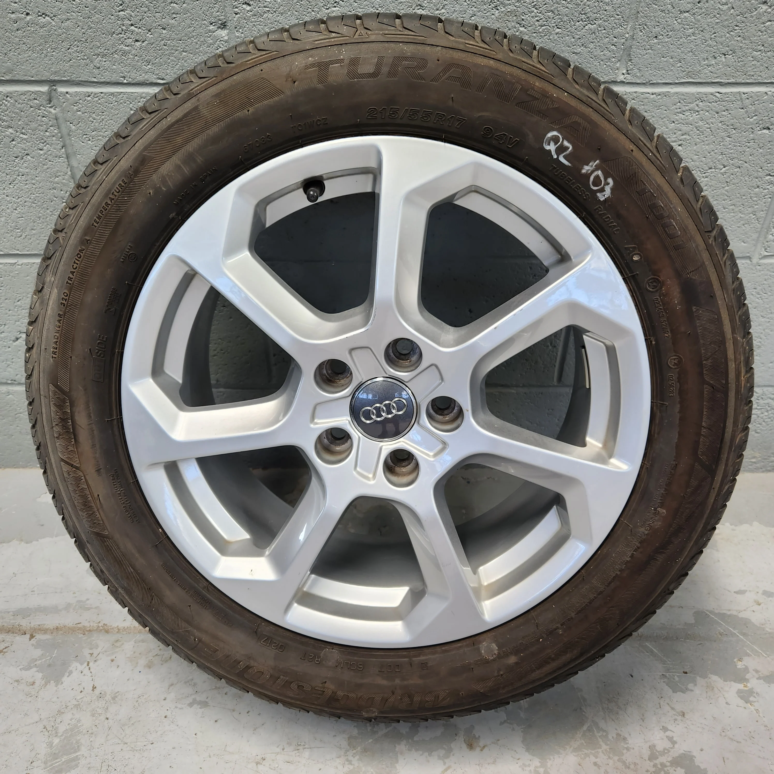 Set of 4 Genuine Audi Q2 Alloy Wheels 17 x 7J ET45 5x112 81A601025D - Image 3