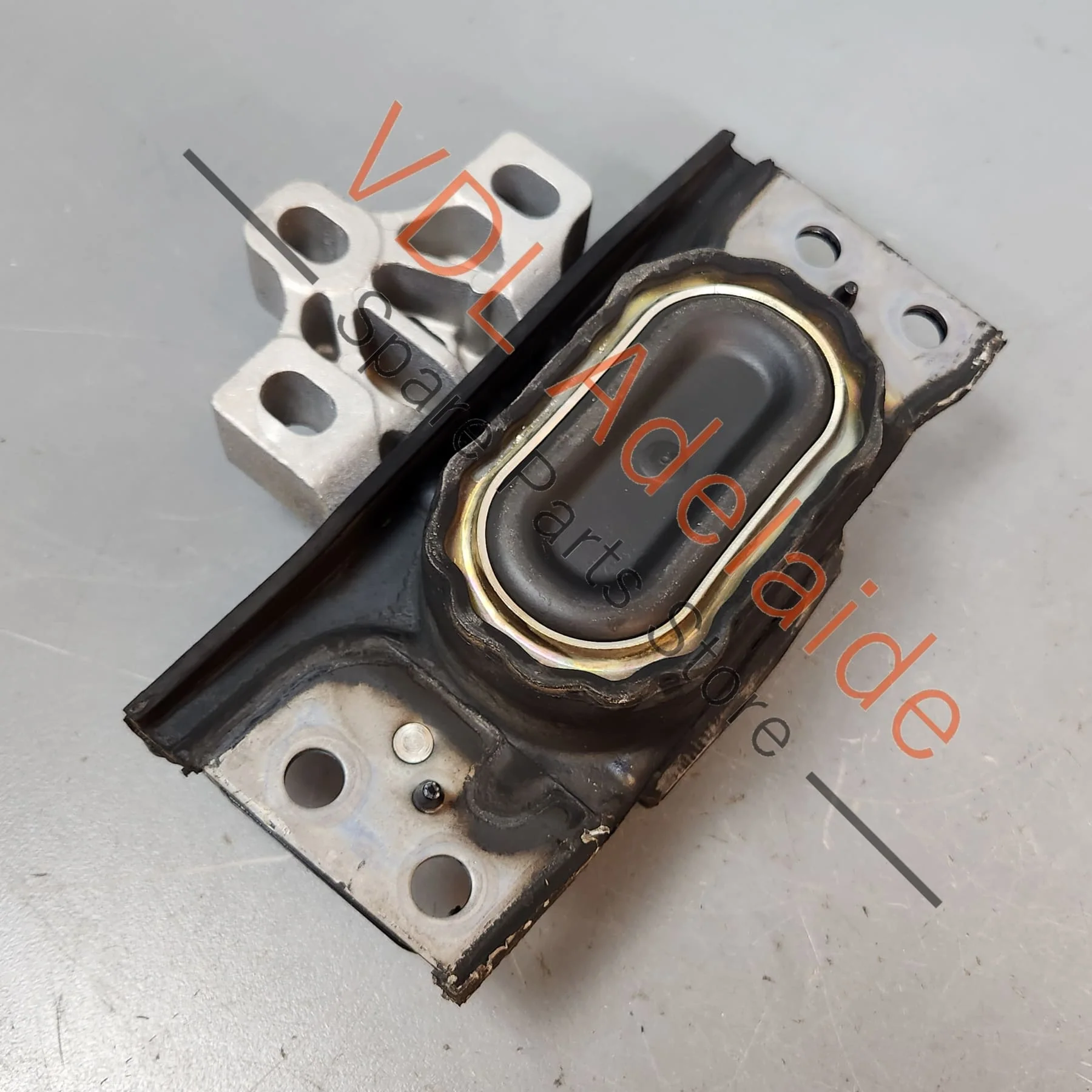 Audi RSQ3 Engine Gearbox Mount Left Side 5QA199555F - Image 7