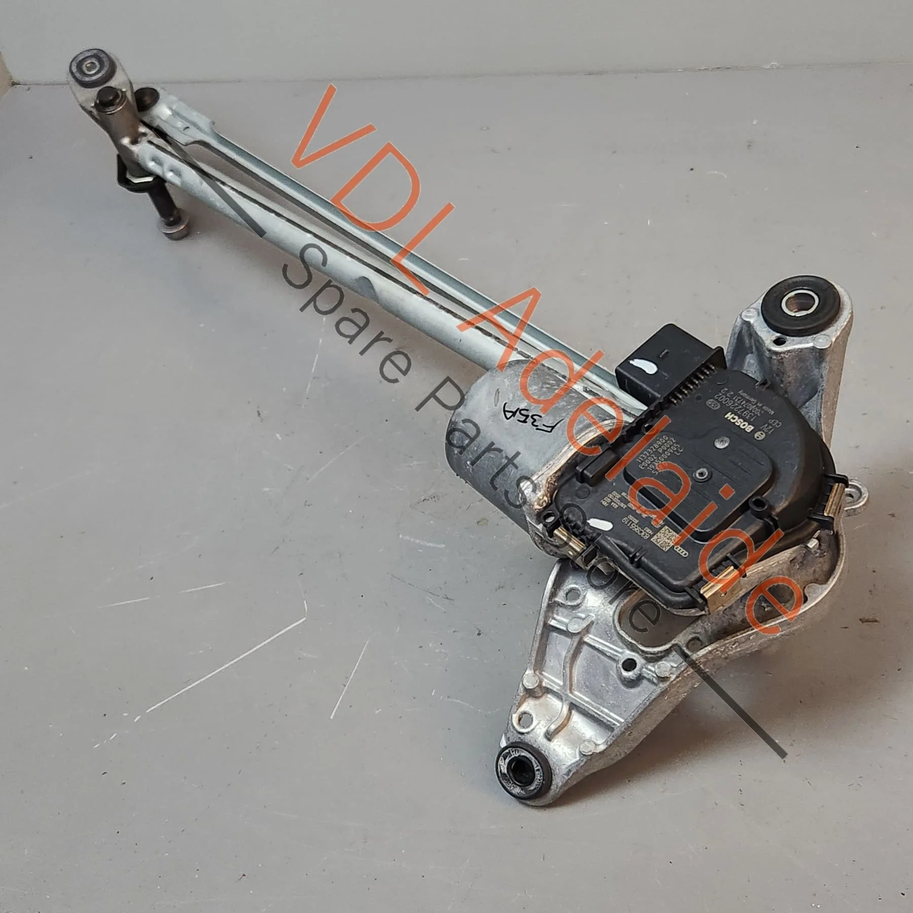 Audi A3 RSQ3 Front Windscreen Wiper Motor w Linkage for RHD 83C955023A 83C955023C 83C955119 - Image 2