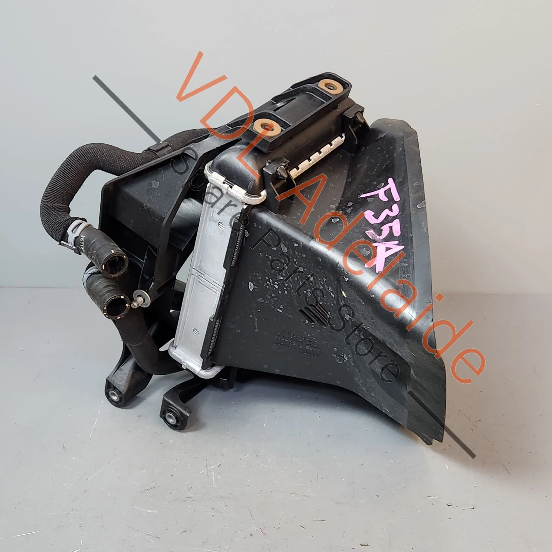 Audi RSQ3 Right Side Additional Radiator Assembly 83A121260A 83A121674B 8K0121212C - Image 8