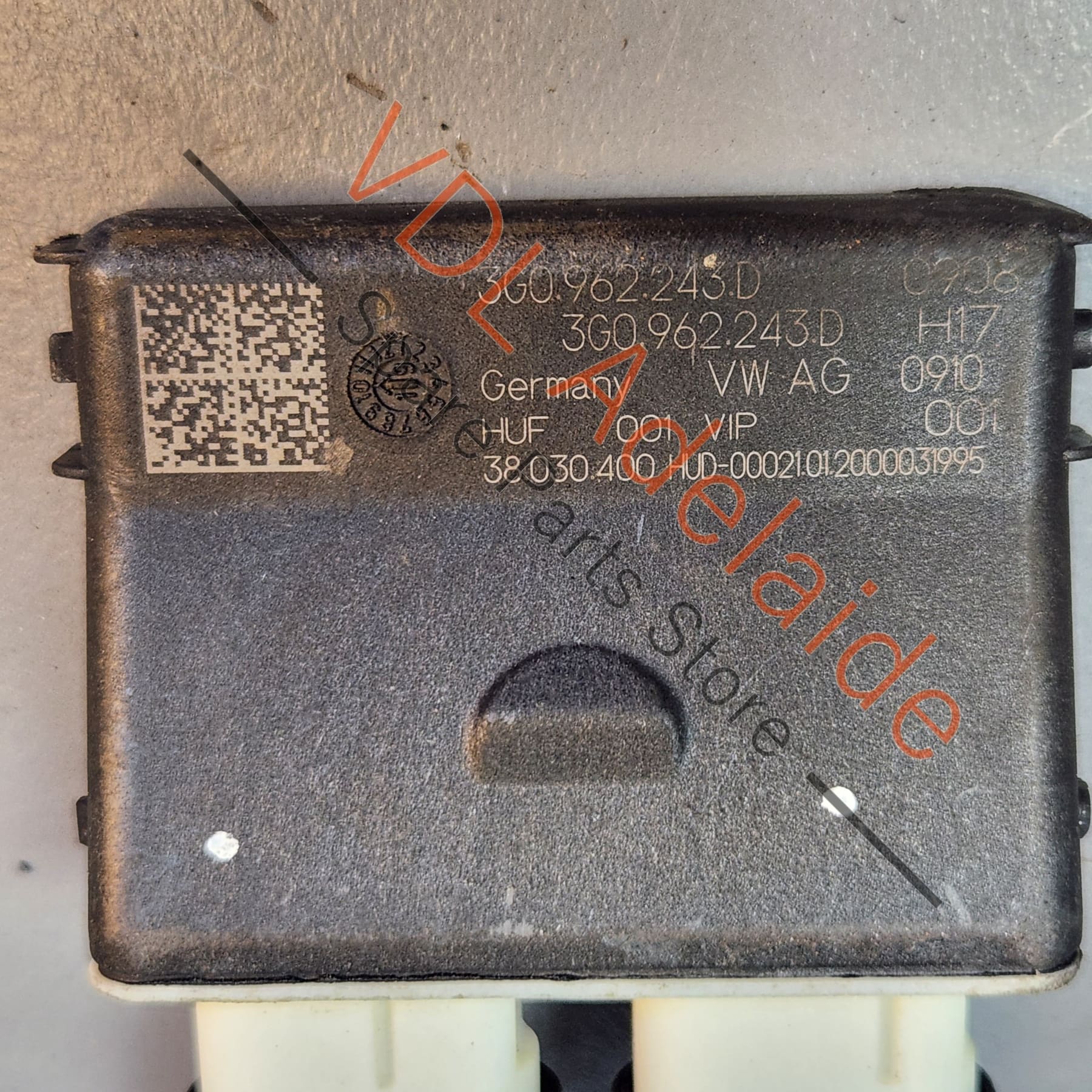 Audi Q3 RSQ3 Rear Bumper Auto Boot Hatch Opening Module with Sensor 83A962239 3G0962243D - Image 5