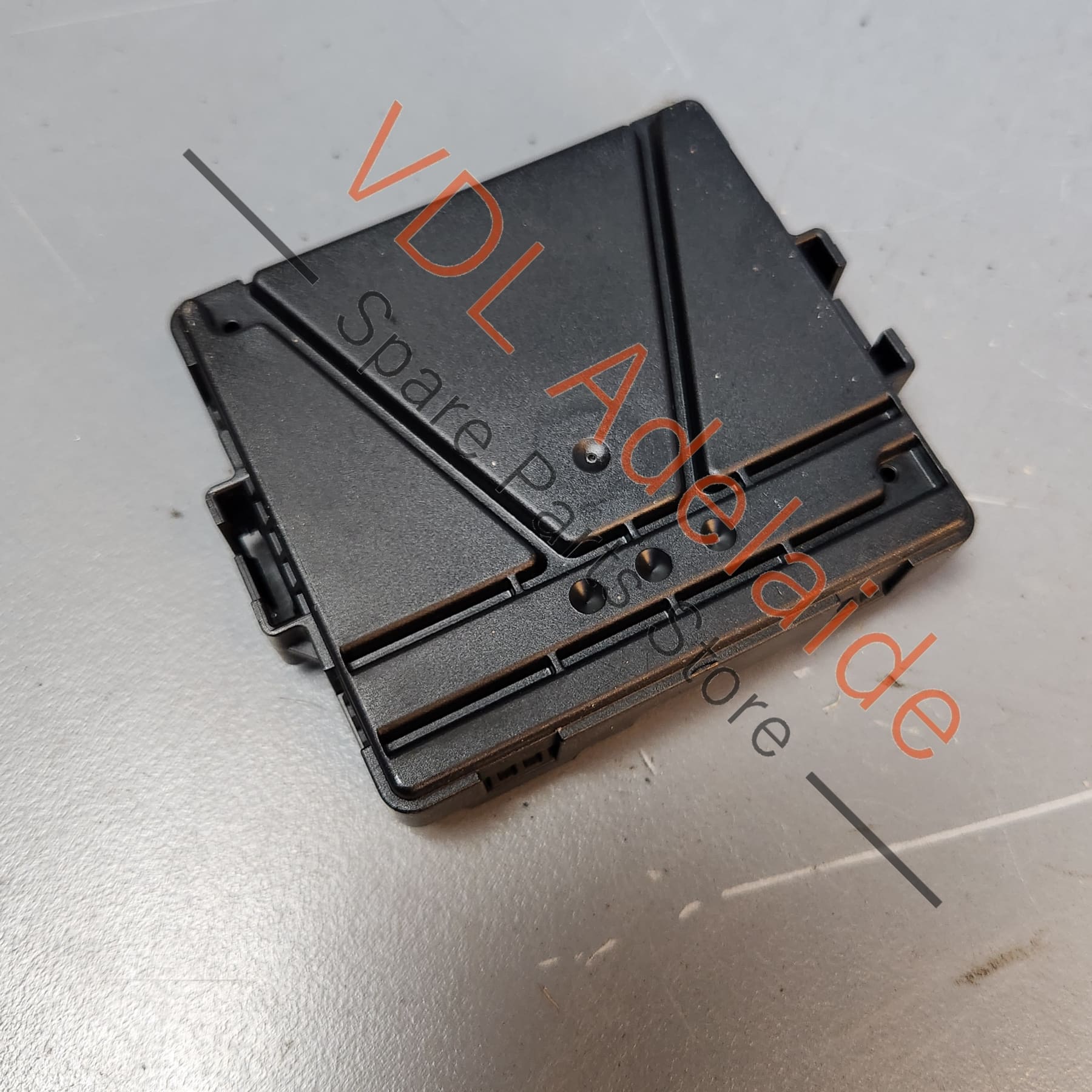 VW Audi Cornering Headlight Control Module MQB Low 3Q0907338E - Image 2