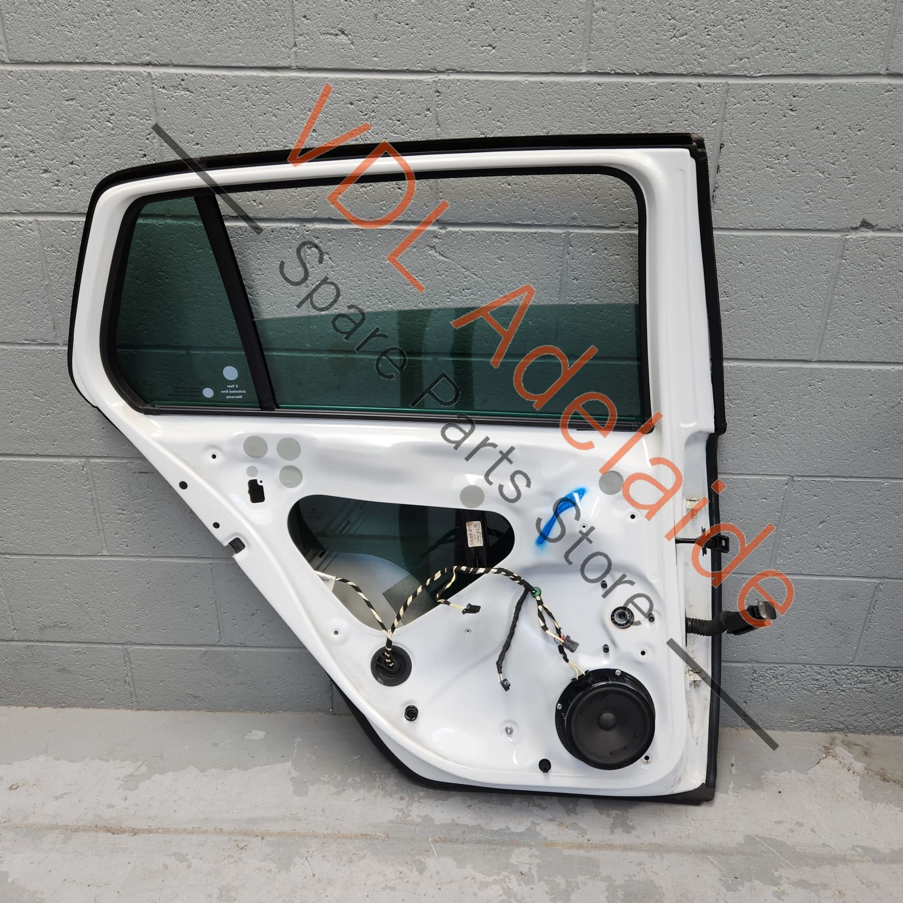 VW Golf MK7 Rear Left Door Shell Panel 5G4833055AC Pure White 0Q C9A - Image 4