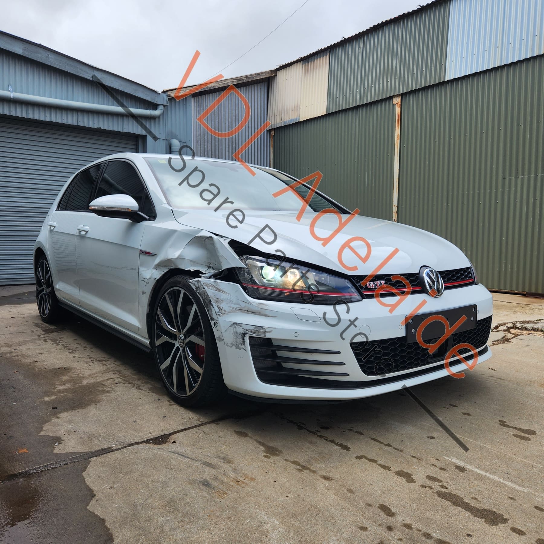VW Golf GTi Rear Active Sports Electronic Shock Absorber 5Q0513045AK 5Q0512009AK - Image 3